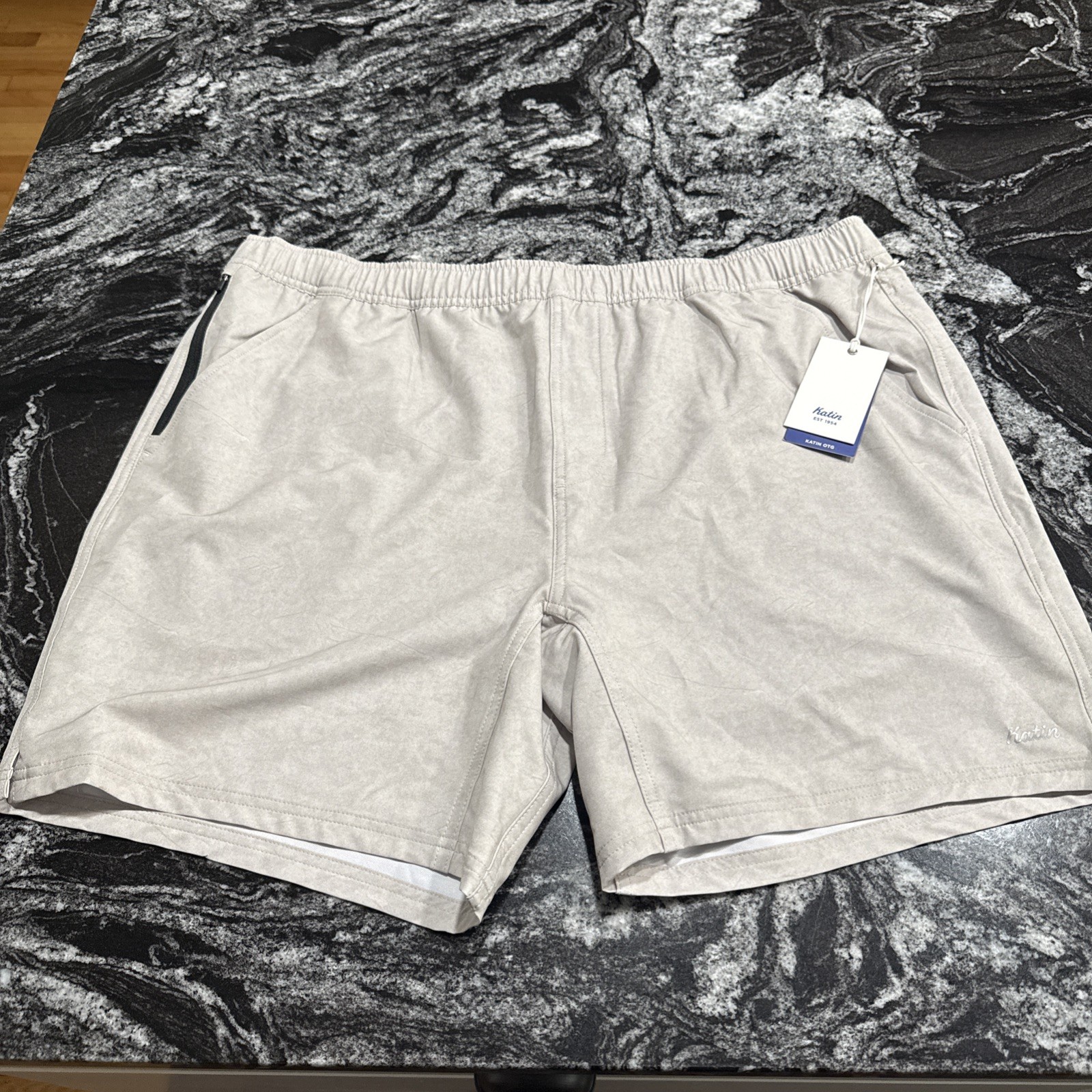 Katin OTG Fusion Hybrid Shorts Light Gray Men’s Size XXL NWT $69