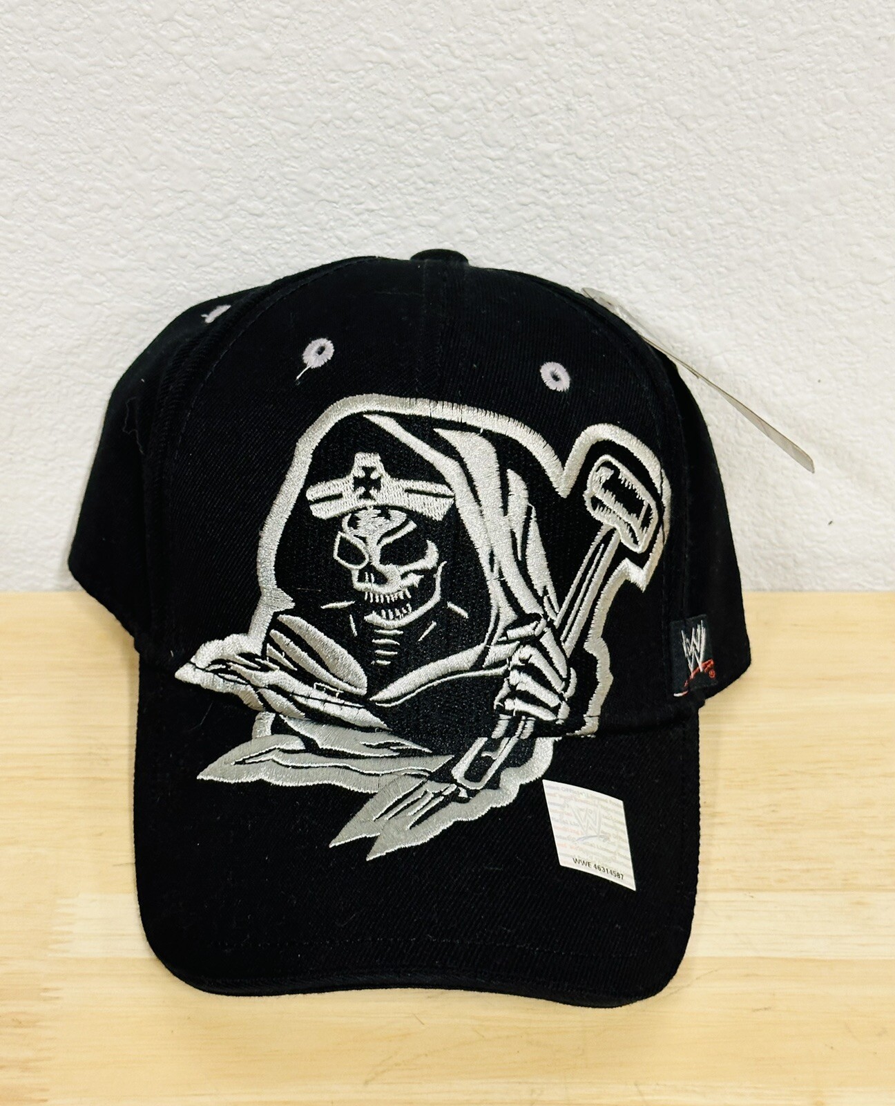 Vintage WWE Rare Triple H HHH Wrestling Skeleton Skull Hat WWF New W/ Tags Vintage WWE Rare Triple H HHH Wrestling Skeleton Skull Hat WWF New W/ Tags