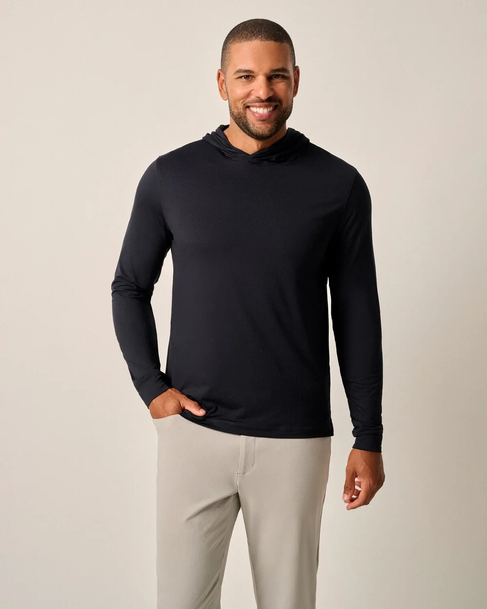 Johnnie-O NEW Mens Talon Featherweight Performance Hoodie Black All Sizes Johnnie-O NEW Mens Talon Featherweight Performance Hoodie Black All Sizes