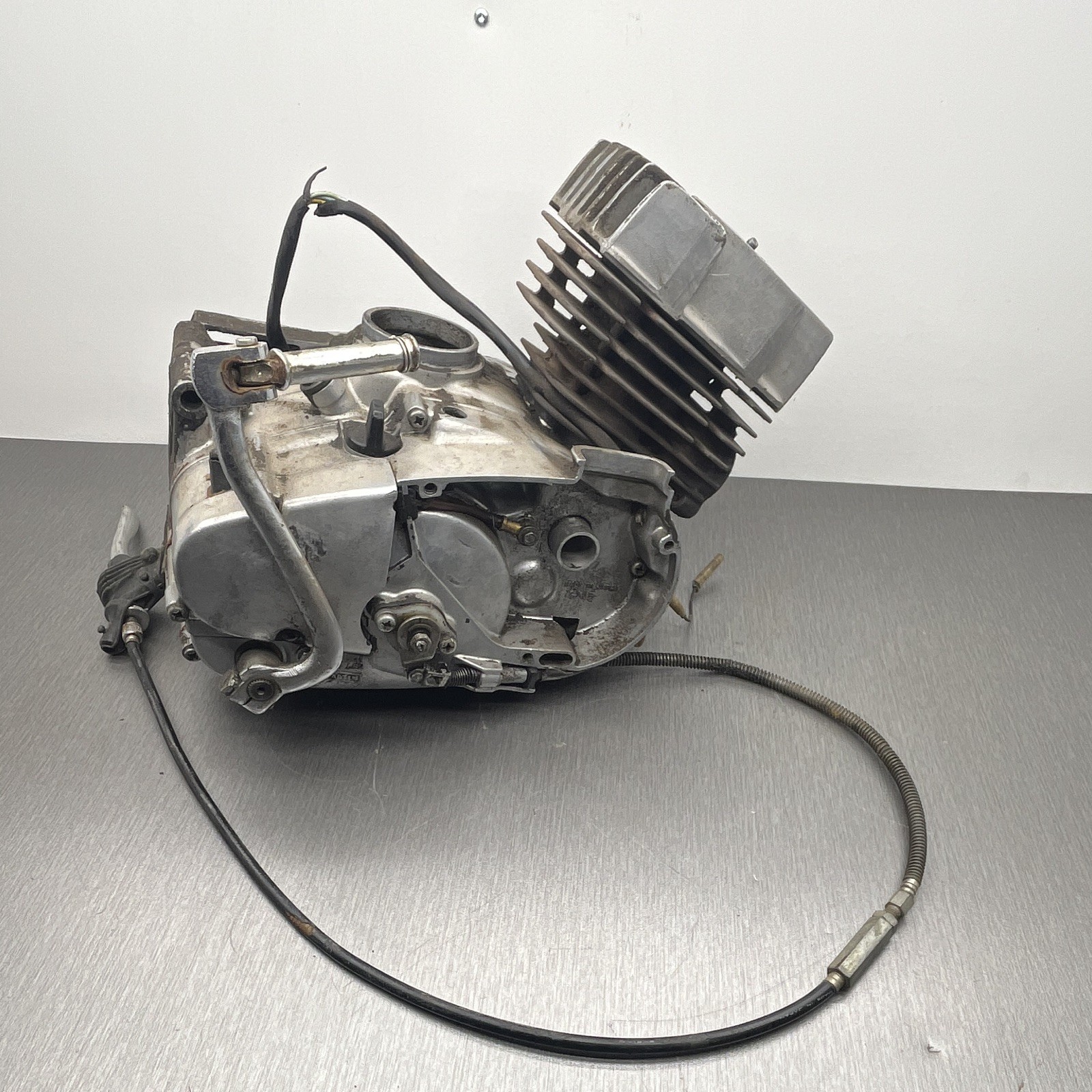 1976-1979 Kawasaki KD100M Km100 KM21222 Engine Motor Bottom End Trans