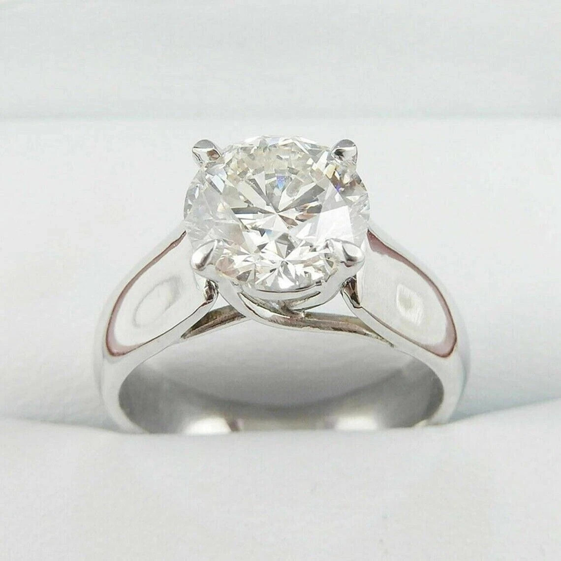 Moissanite Solitaire Engagement Ring Round Cut 2.50 Carat Solid 14K White Gold