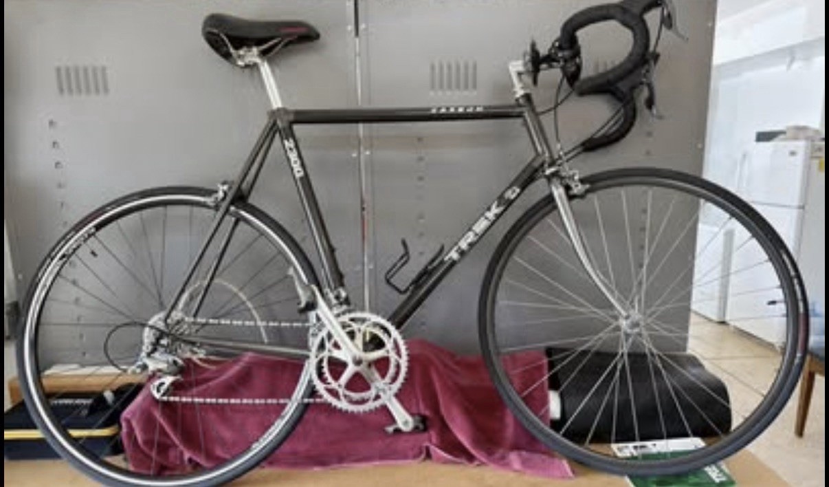  Trek Carbon Fiber Road Bike – 61cm, Shimano 600
