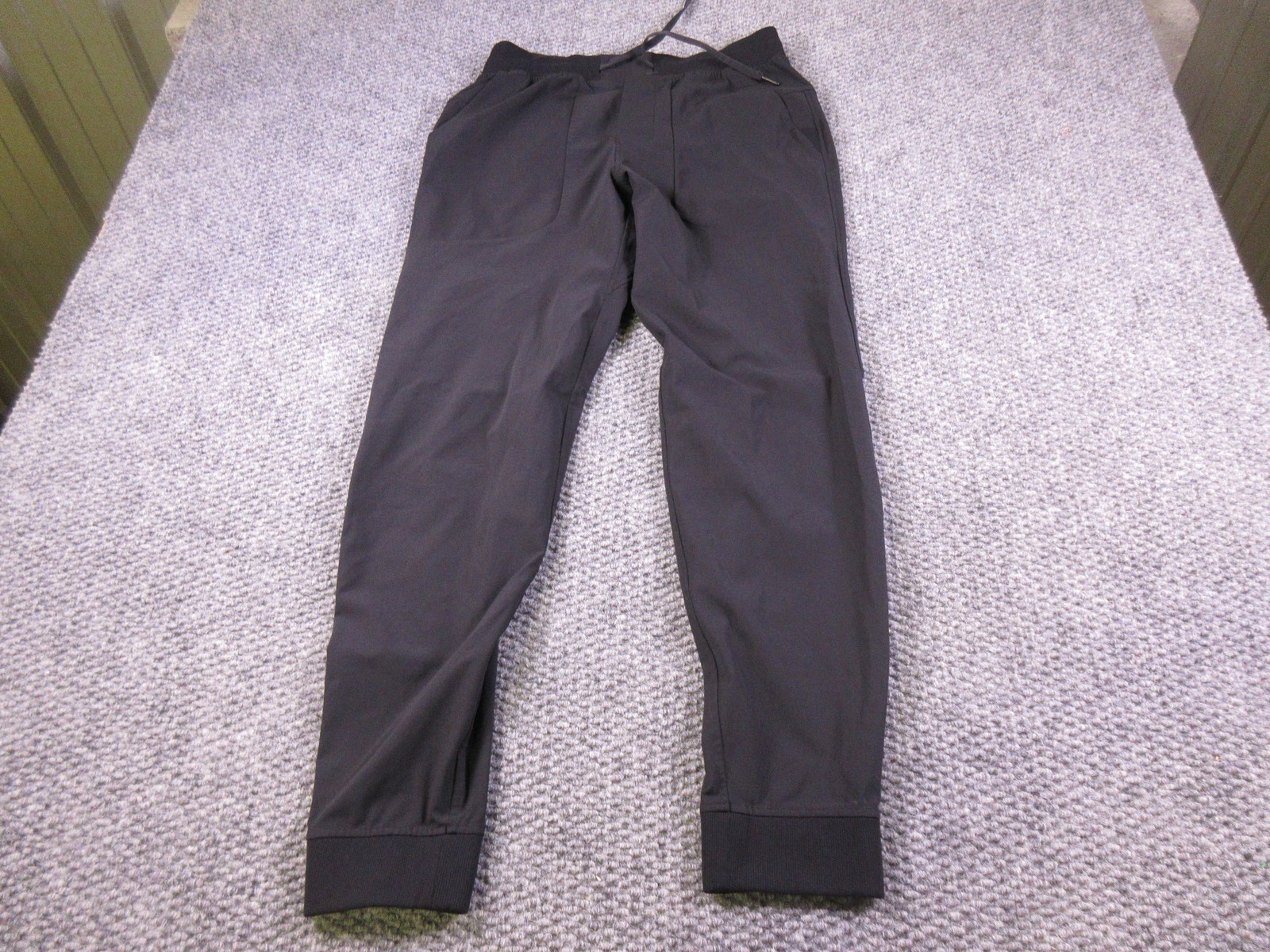 Lululemon Jogger Pants Mens Medium Black Knit Elastic Waist Pockets Athletic Gym