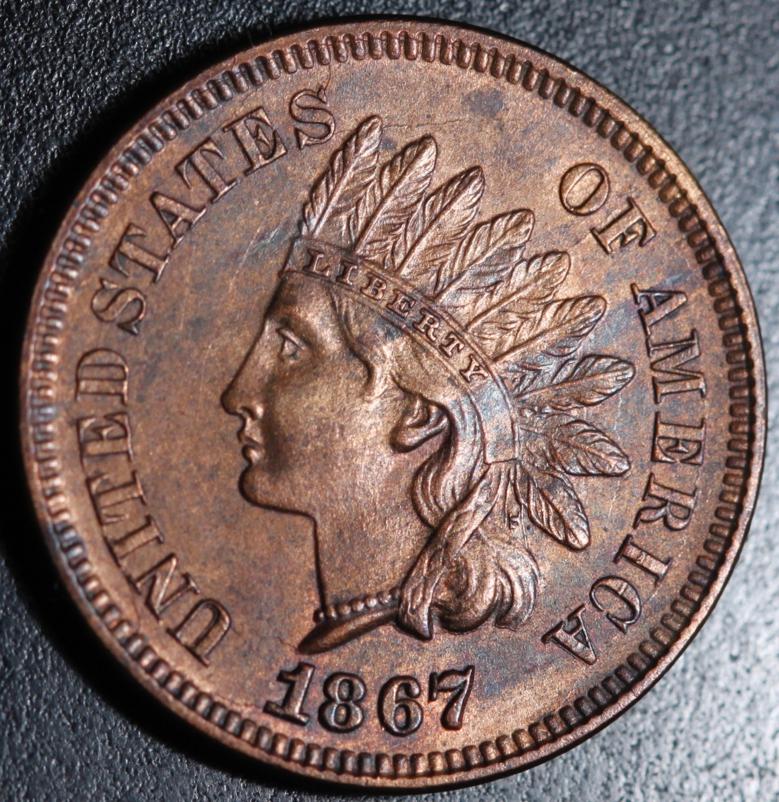 1867 INDIAN HEAD CENT - With LIBERTY & 4 DIAMONDS - AU UNC 1867 INDIAN HEAD CENT - With LIBERTY & 4 DIAMONDS - AU UNC