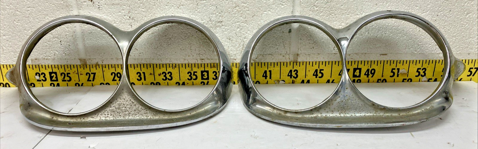 OEM GM Headlight Bezel Pair LH 5949450/RH 5949449 1958 Cadillac Eldorado (SVM8)