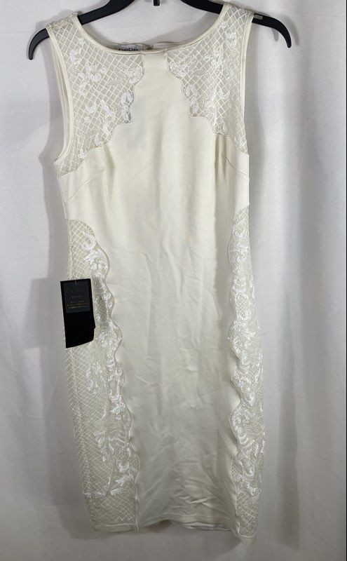Bebe Women\'s Crystal Bloom Ivory Embroidered Ponte Midi Dress Sequins NWT Sz M