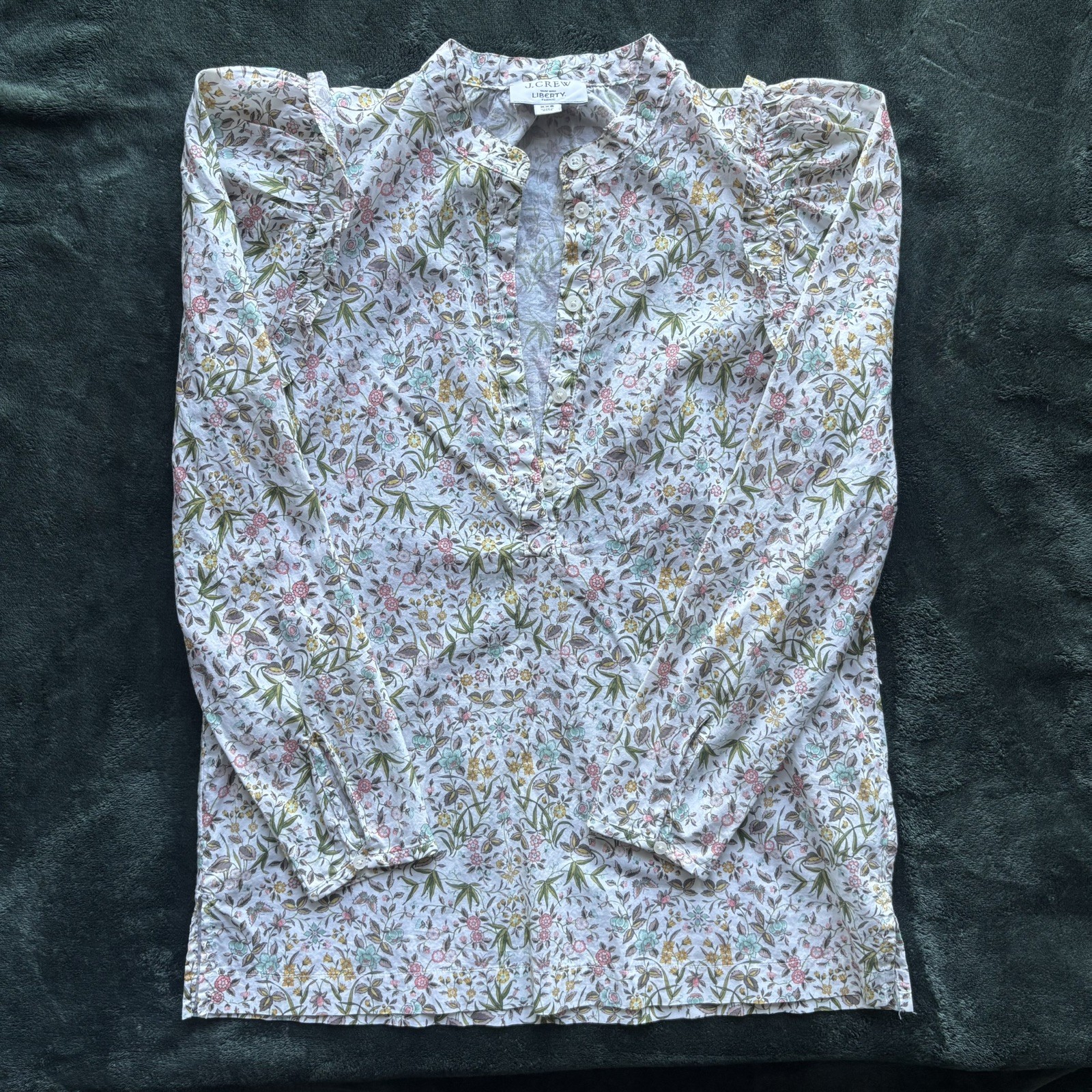 J.CREW Liberty Botanical button up blouse with Classic florals and leafs XXS 