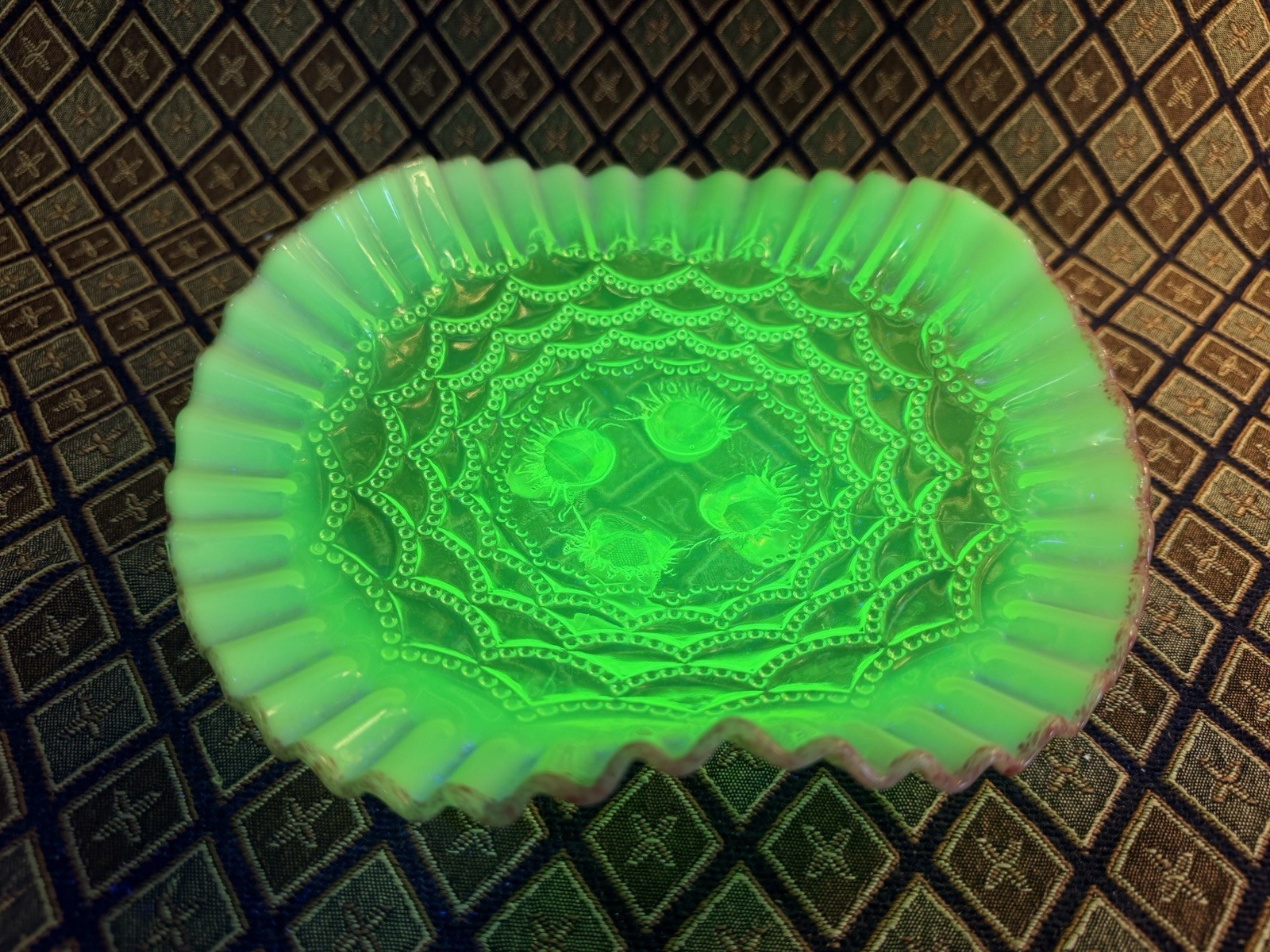 Jefferson Glass Beaded Drapes Uranium Opalescent Footed Bowl - Glows 1902 EAPG