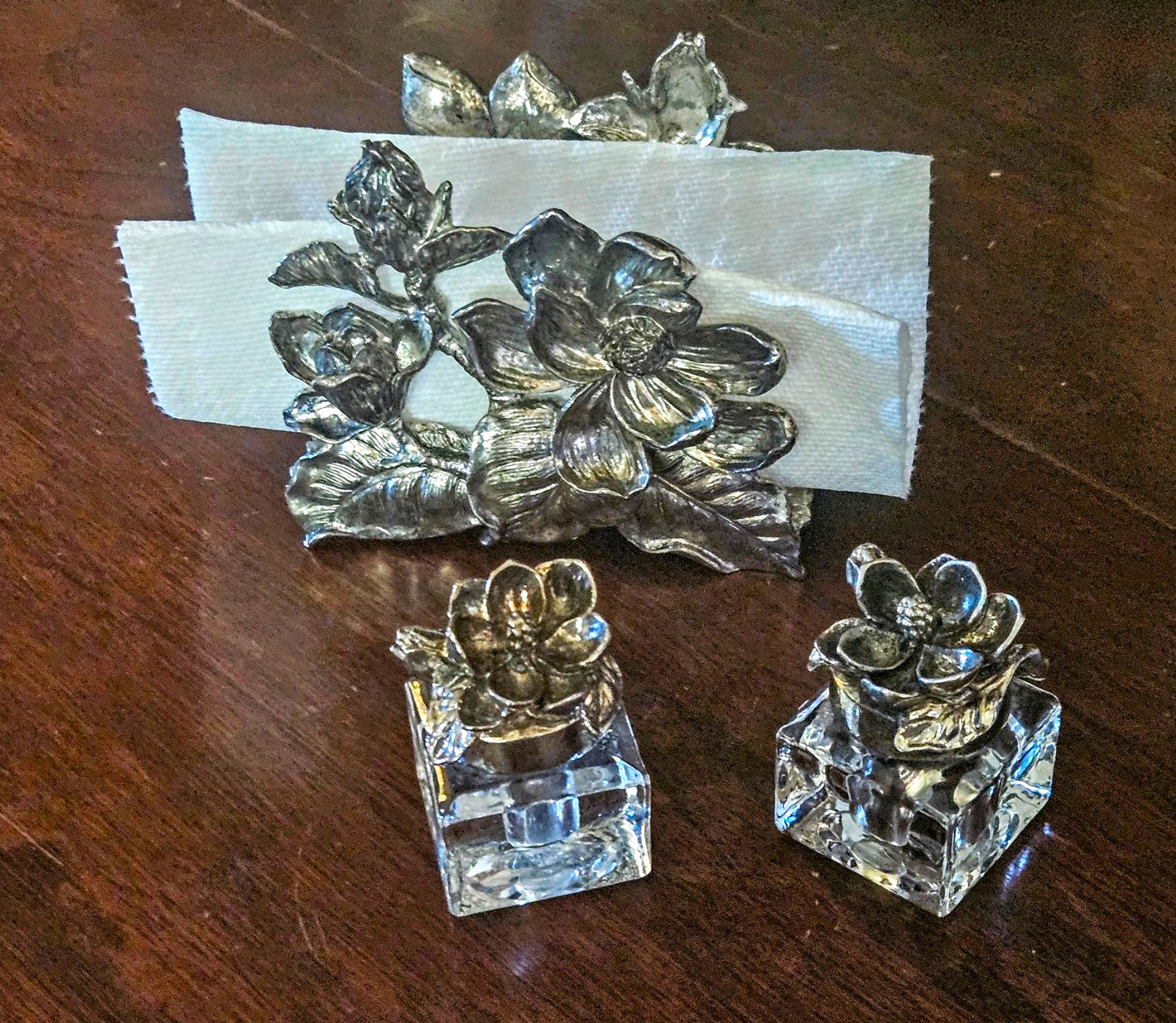 Rare Vintage Arthur Court 3 PC Set Napkin Holder And Salt And Pepper Shakers Rare Vintage Arthur Court 3 PC Set Napkin Holder And Salt And Pepper Shakers