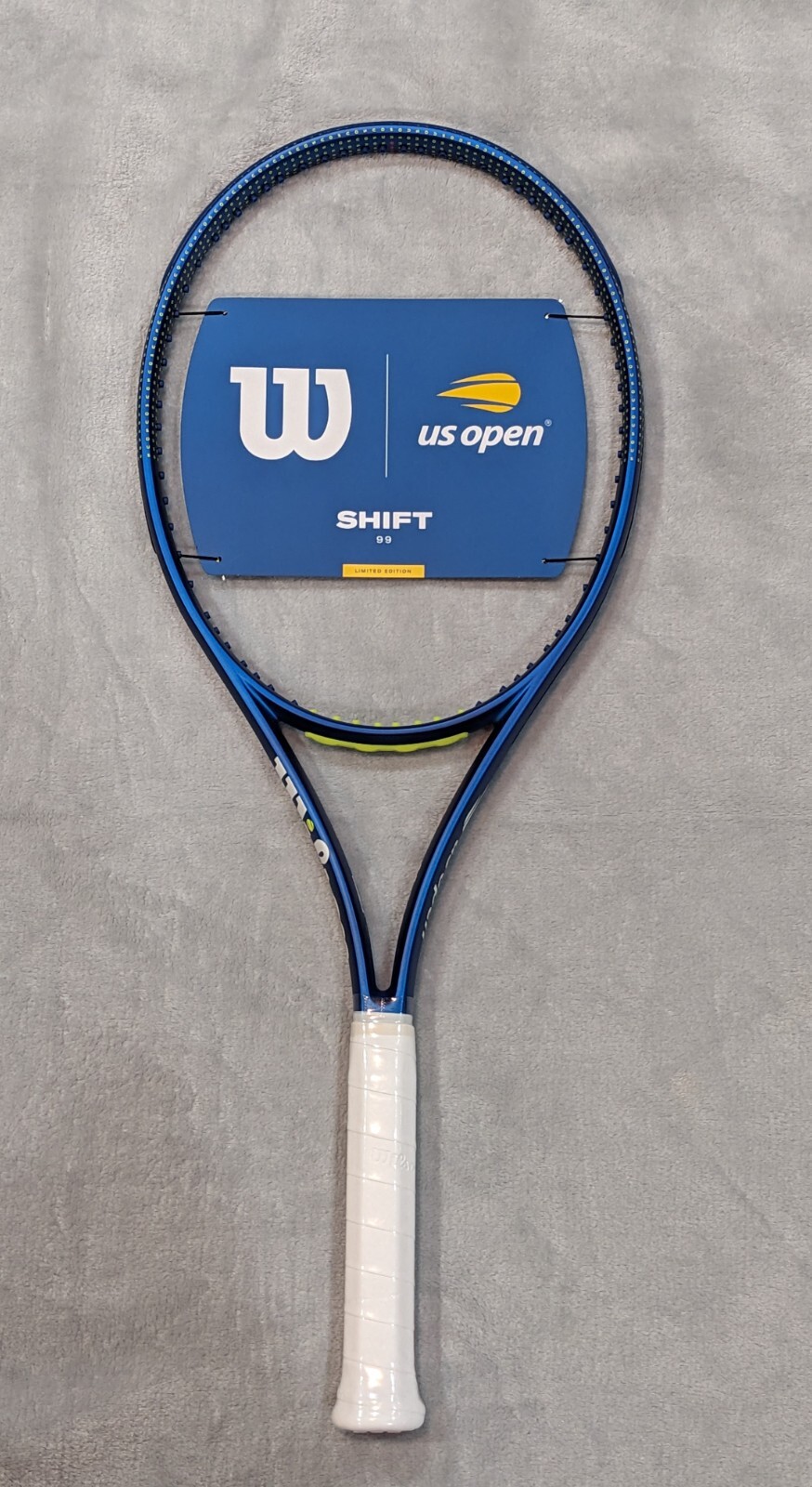 New Wilson Shift 99 v1 US Open 2024 Tennis Racket size 4 3/8 unstrung New Wilson Shift 99 v1 US Open 2024 Tennis Racket size 4 3/8 unstrung
