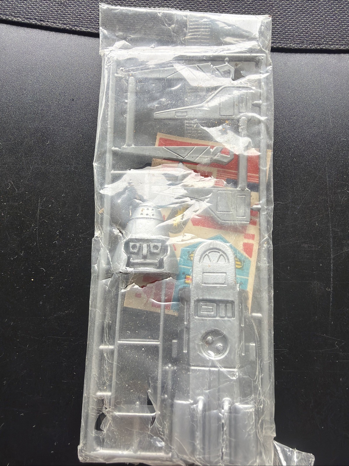 Kellogg\'s 1985 STARBOT Gray/Silver Space Shuttle