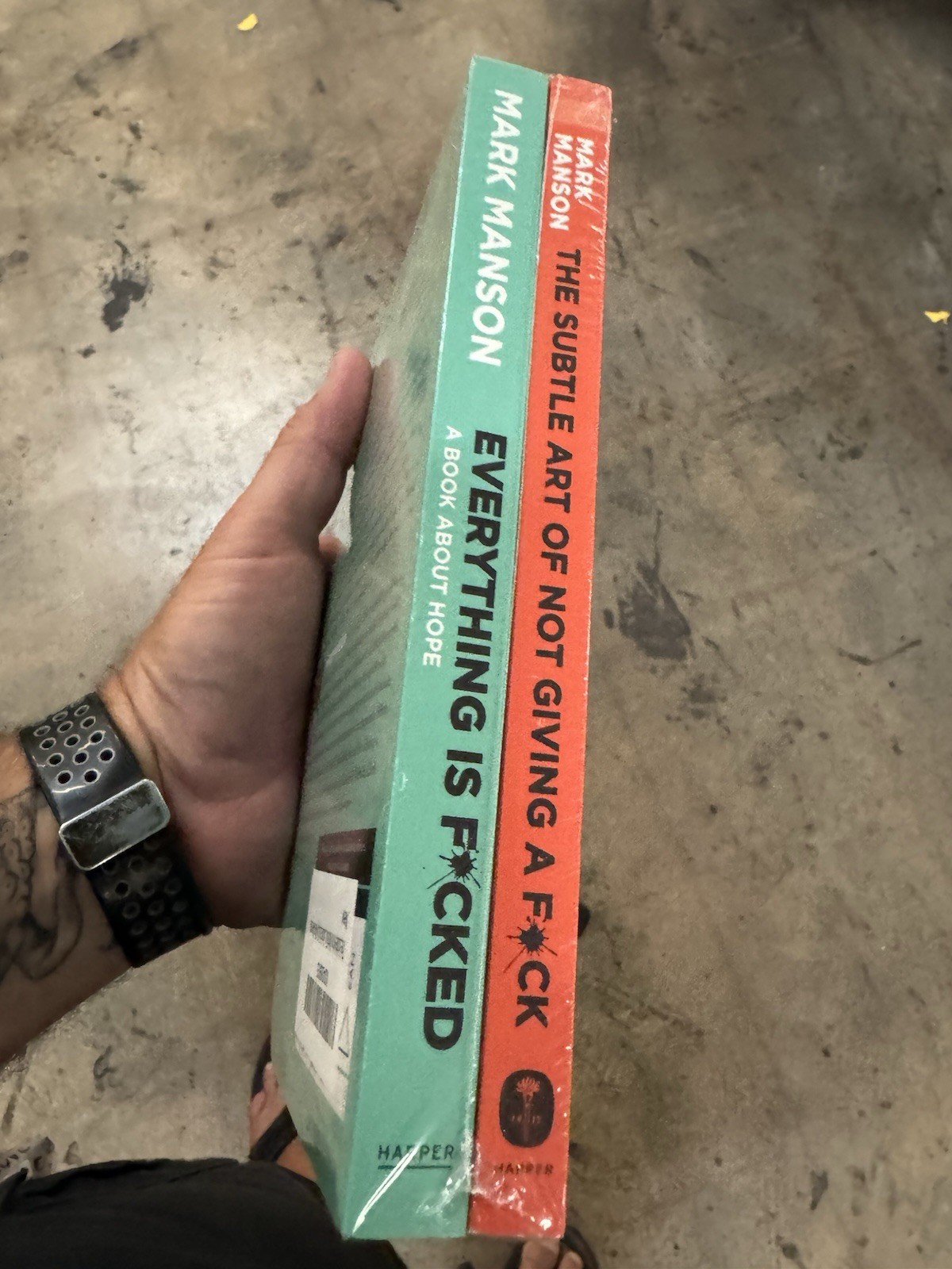 SET OF 2 The Subtle Art of Not Giving A F***/Everything Is F***** Mark Mason SET OF 2 The Subtle Art of Not Giving A F***/Everything Is F***** Mark Mason