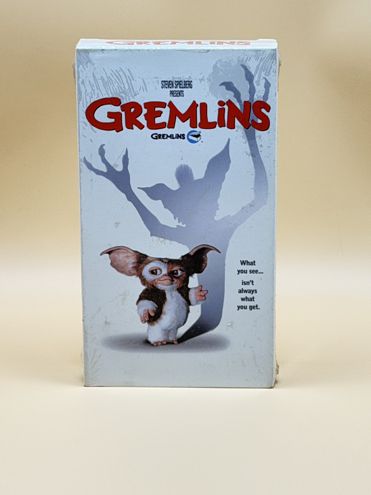 Gremlins 1984 (VHS, 1999) SEALED Zach Galligan Phoebe Cates Gizmo Gremlins 1984 (VHS, 1999) SEALED Zach Galligan Phoebe Cates Gizmo