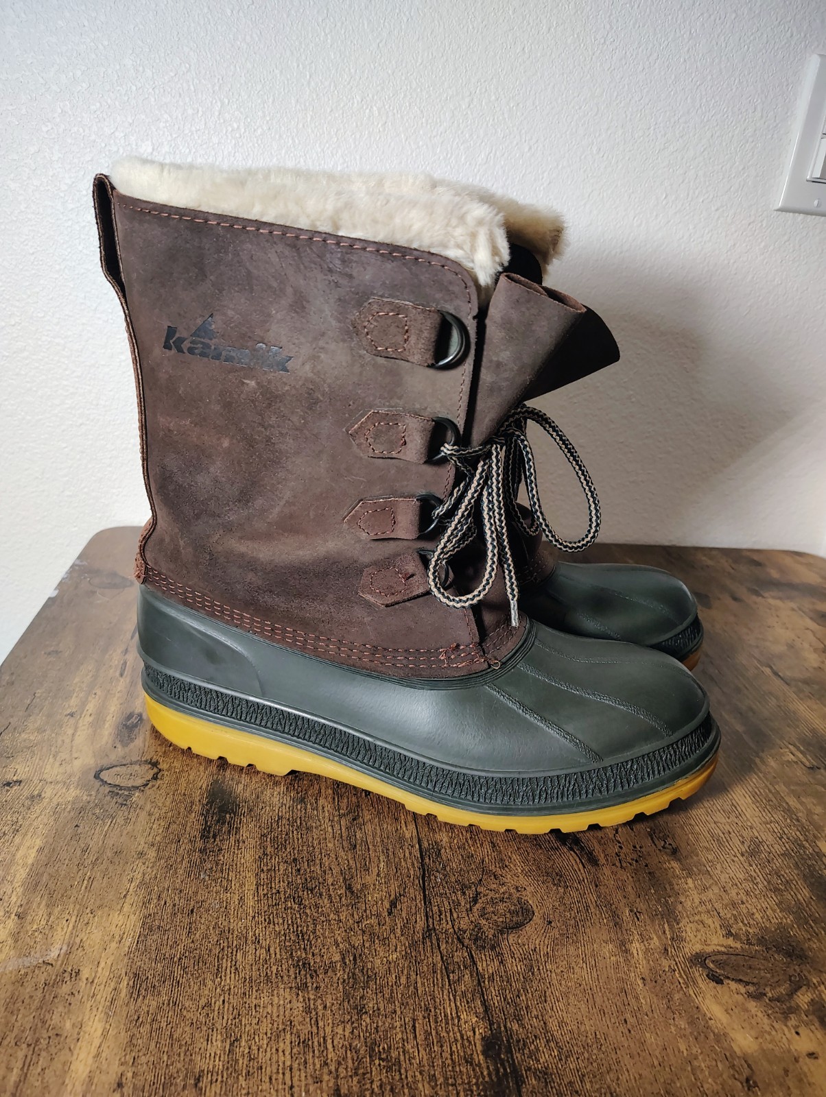 KAMIK KW2000 Men\'s Insulated Boots Waterproof sz 10 brown suede Brown Duck KAMIK KW2000 Men\'s Insulated Boots Waterproof sz 10 brown suede Brown Duck