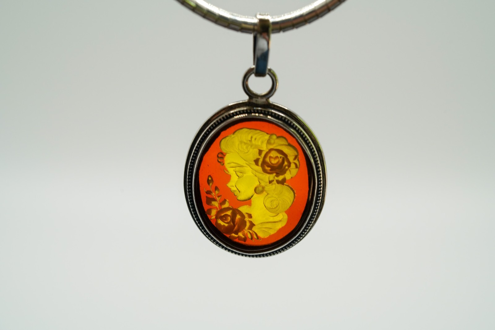 Vintage Sterling Silver Carved Amber Left Facing Cameo Pendant Omega Chain JB26