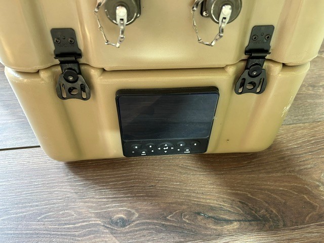 US Military Bren-Tronics Portable Power System - with DANFROSS LCD display US Military Bren-Tronics Portable Power System - with DANFROSS LCD display
