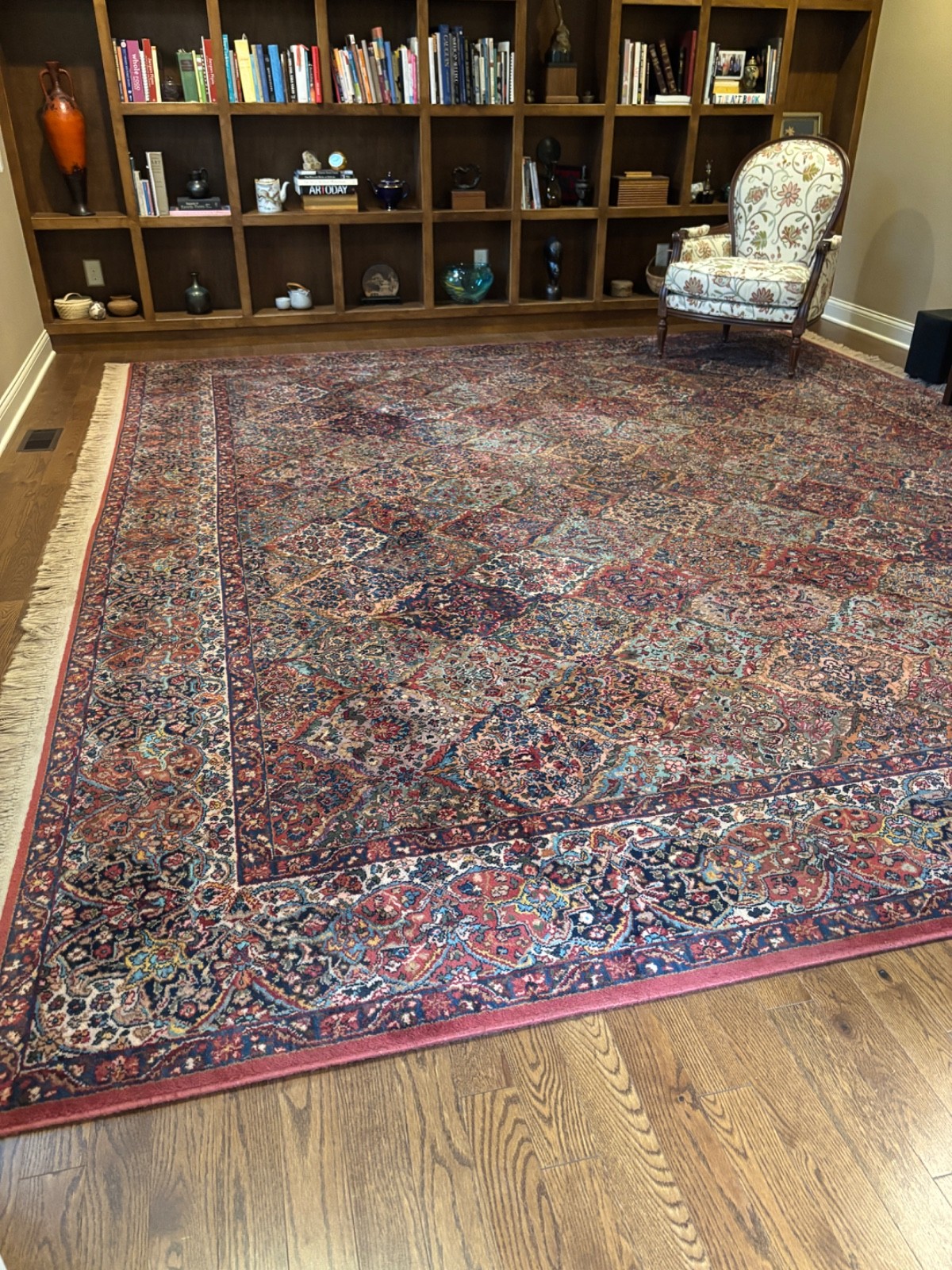 Vintage Karastan Rug in excellent condition. 14.4 feet x 12 feet