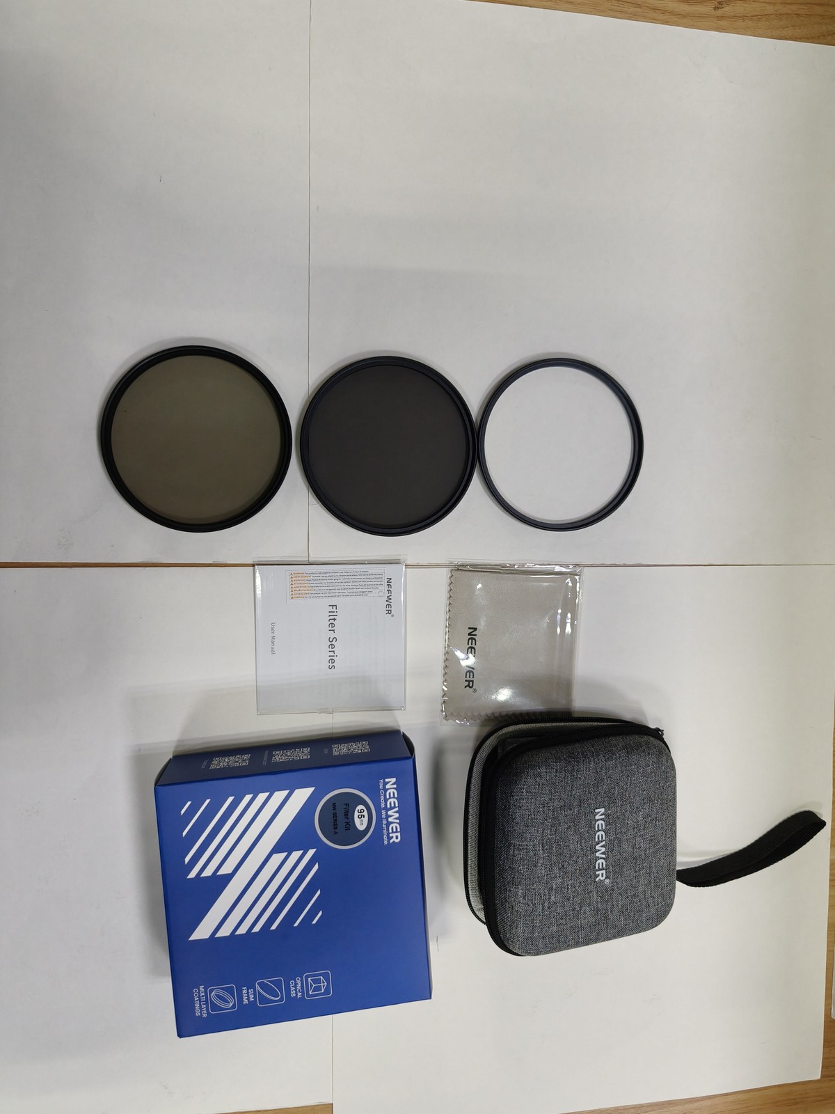 NEEWER 95mm UV+CPL+ND4 Lens Filter Kit, Multicoated Glass, Aluminum, Hard Case
