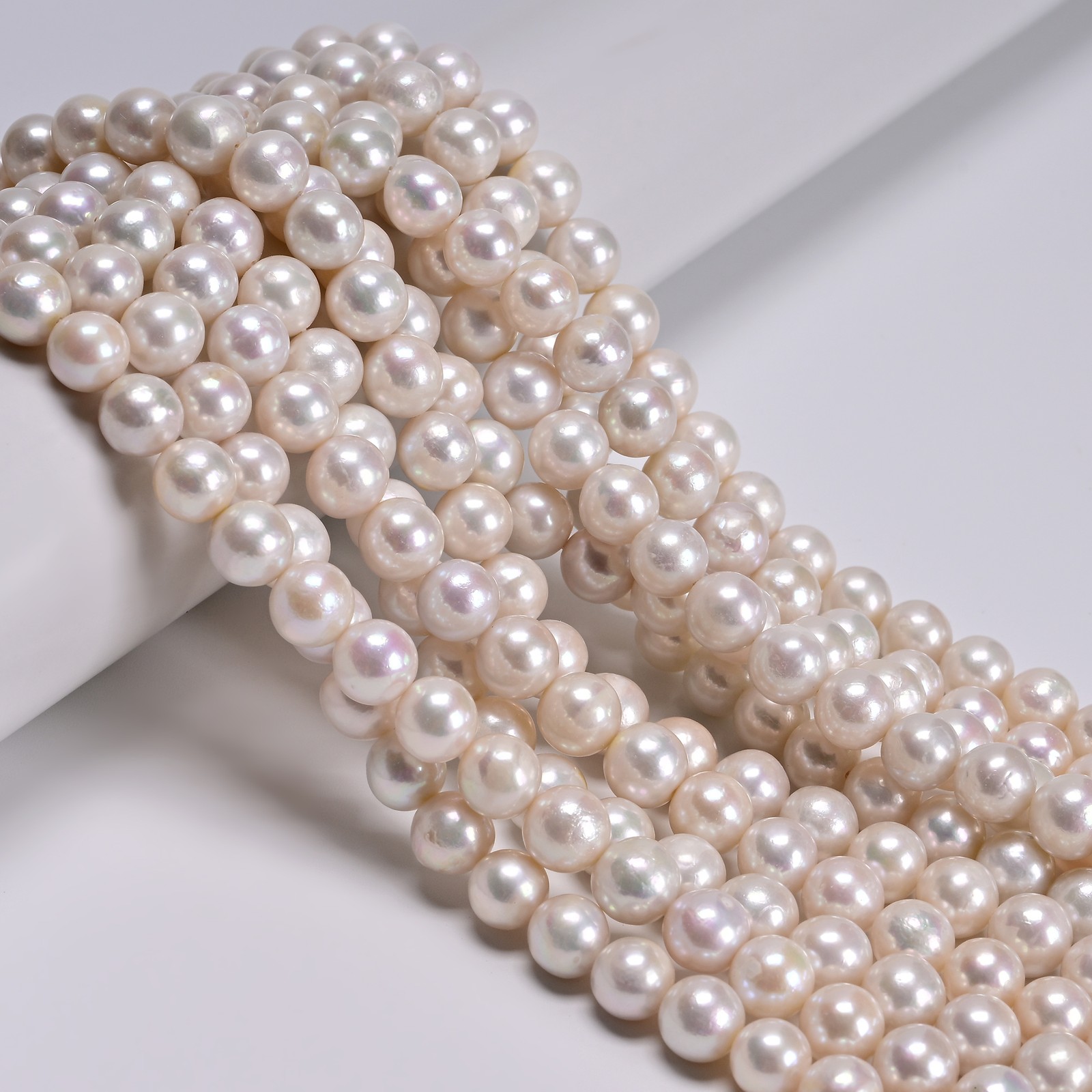 High Quality AAA White Fresh Water Pearl Off Round Beads 8-9mm 9-10mm 15.5'' Str