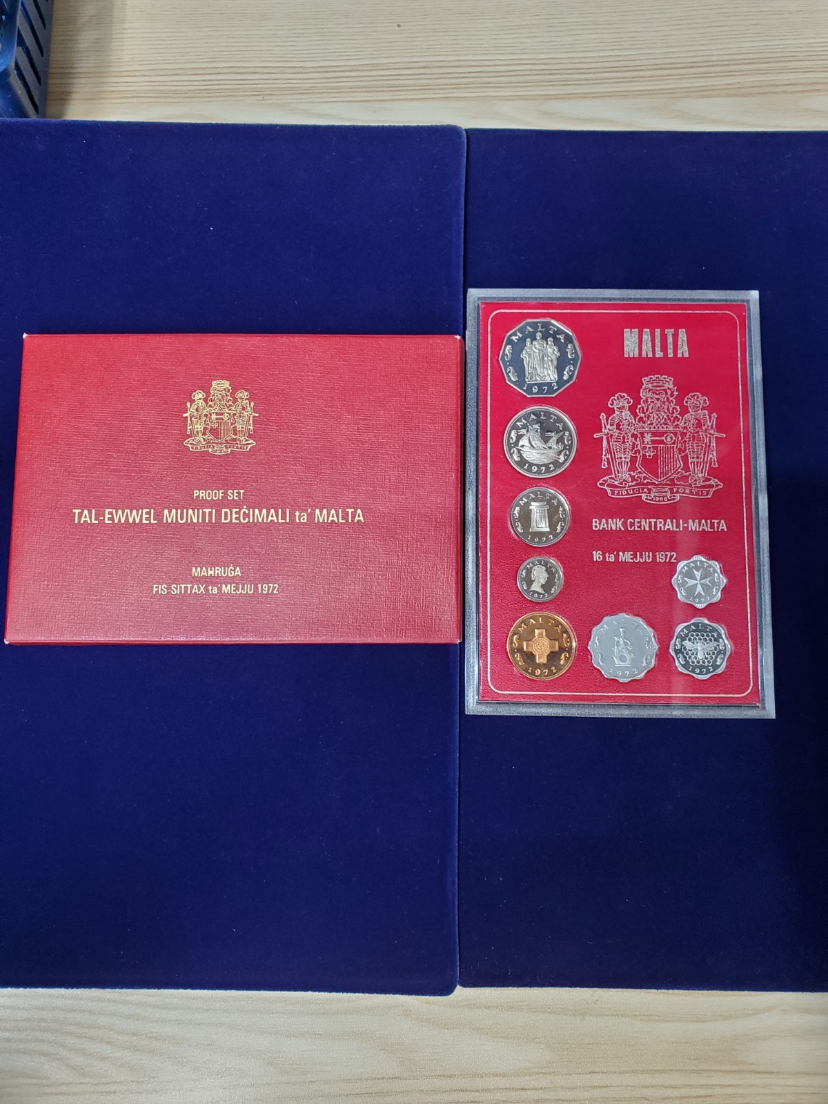 VTG 1972 Malta First Proof Set of 8 coins with original Cover Case VTG 1972 Malta First Proof Set of 8 coins with original Cover Case