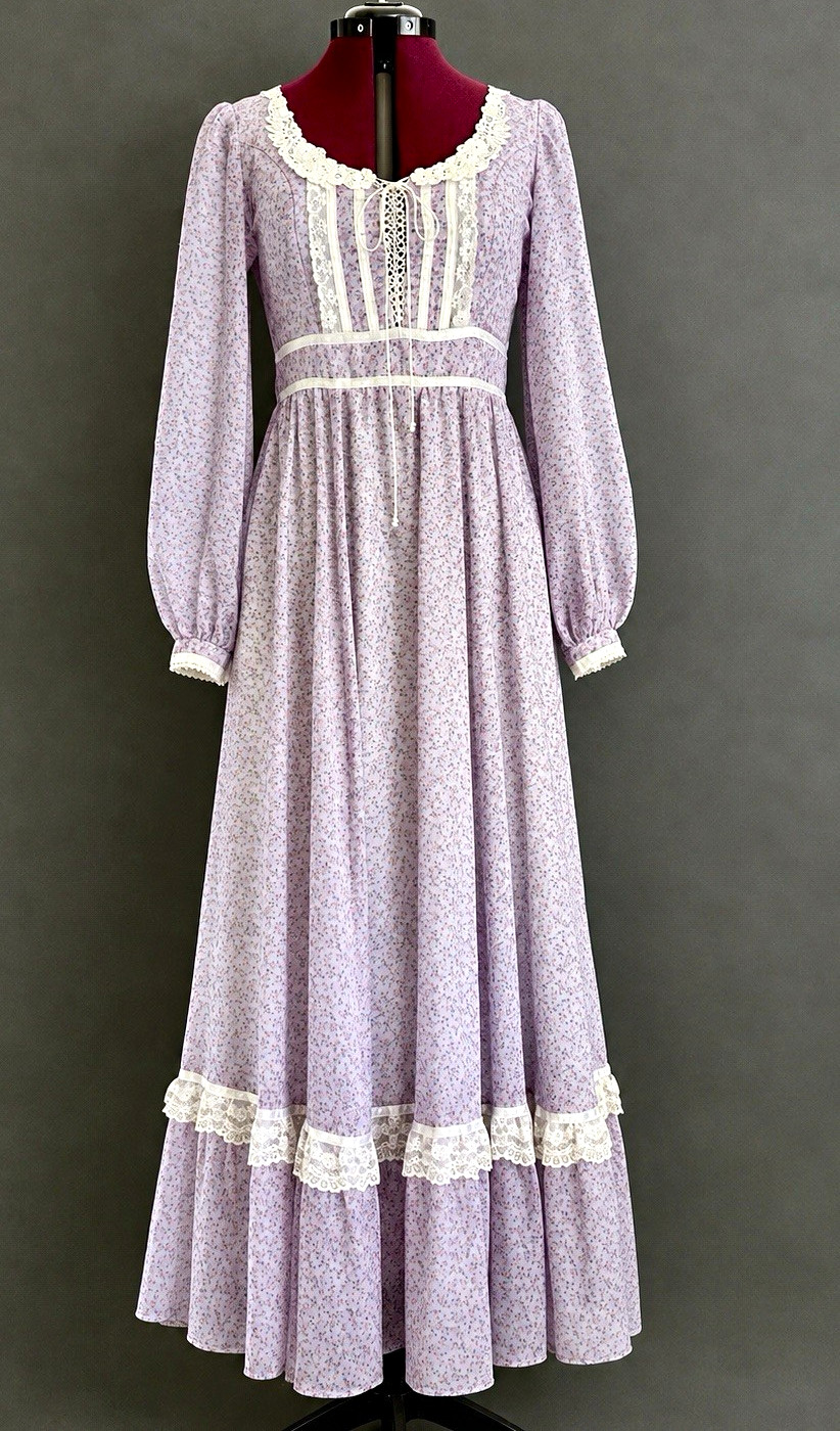 GUNNE SAX 11/13 (4/6 USA adult) 1970 MAXI DRESS Long Sleeve Very Good Condition 