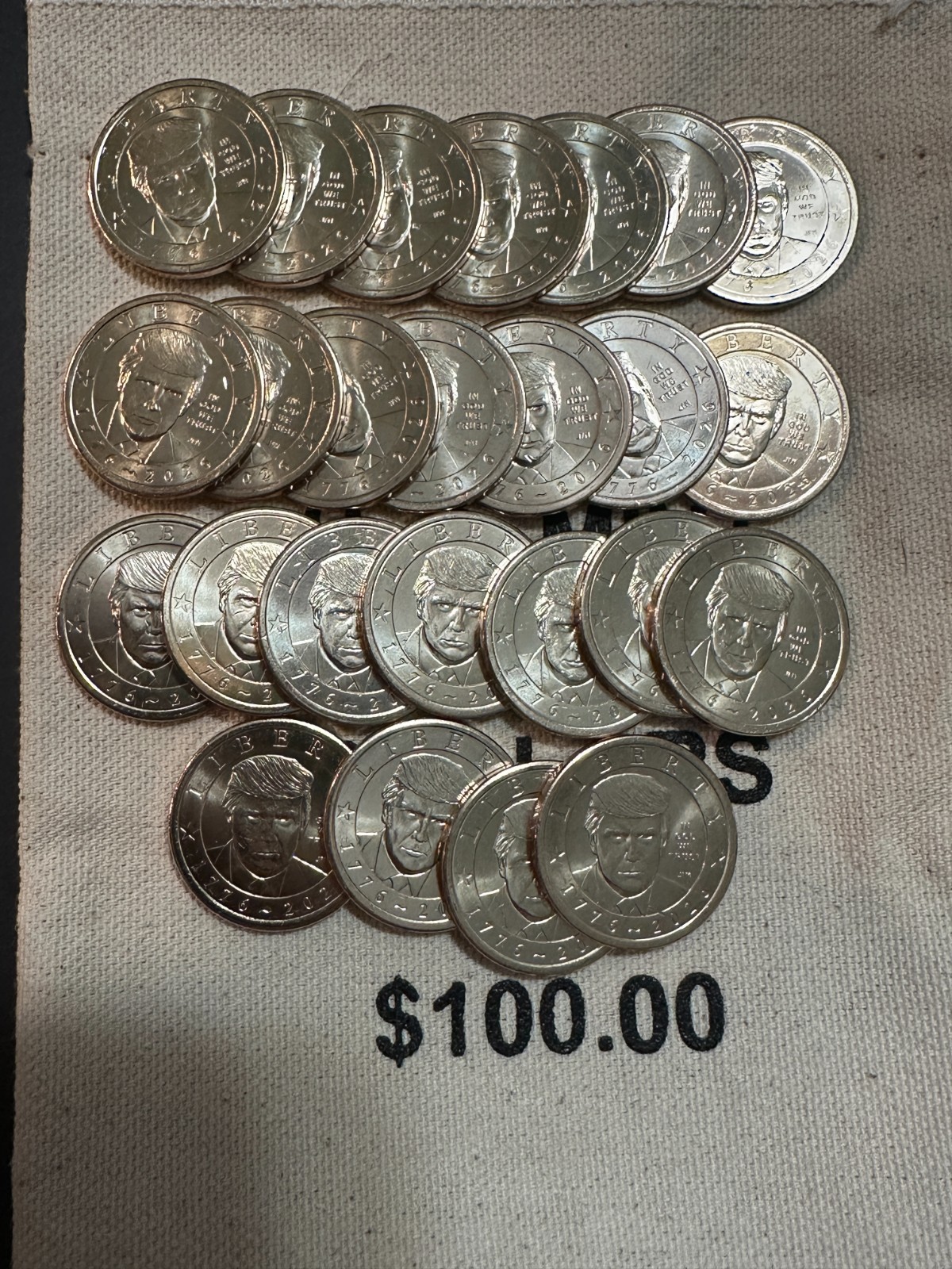 2026 US Donald Trump Dollar Uncirculated Lot of 25 w/ Bag In Hand Ships Now