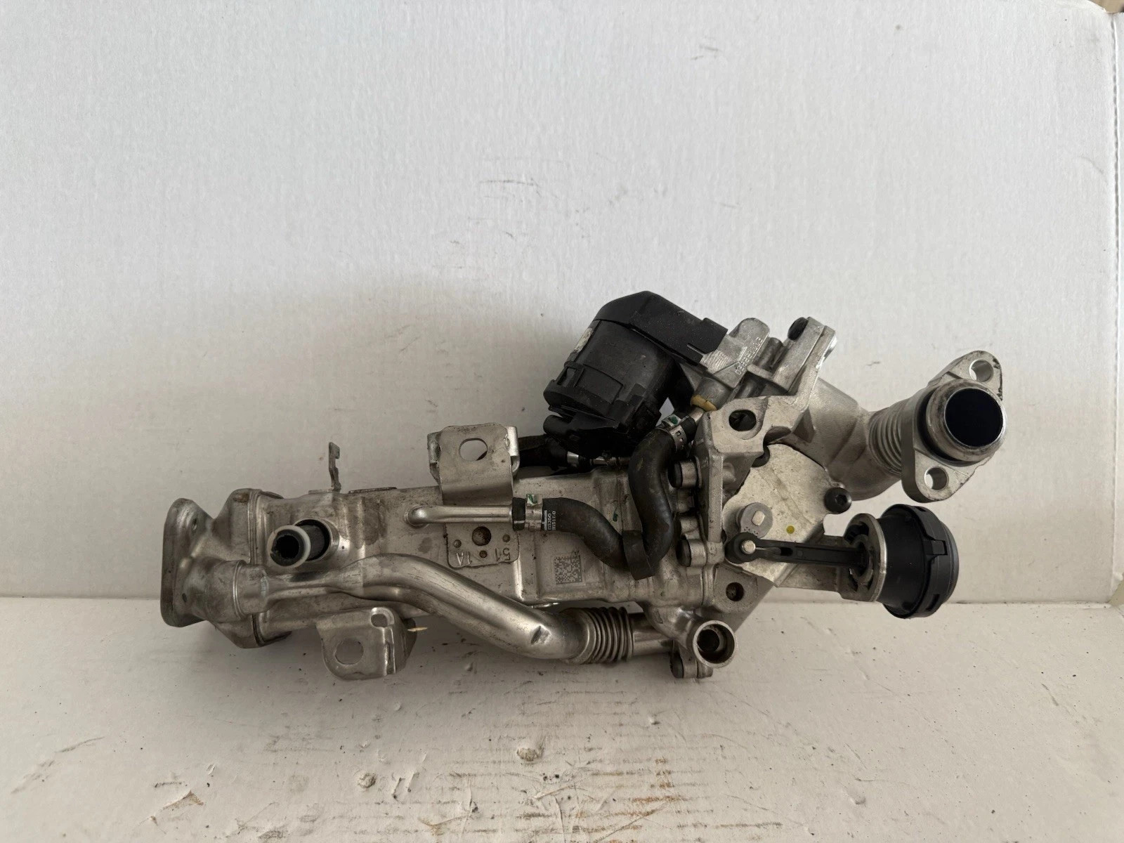 2016-2019 BMW 3 5 7 Series X3 X5 Exhaust Gas High Temp 11 71 7 822 350 OEM 3052