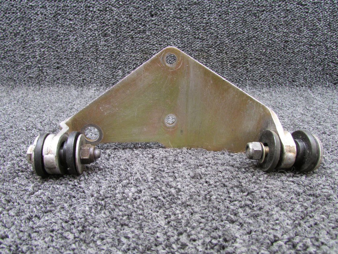627690 Cessna 210 Generator Mounting Bracket