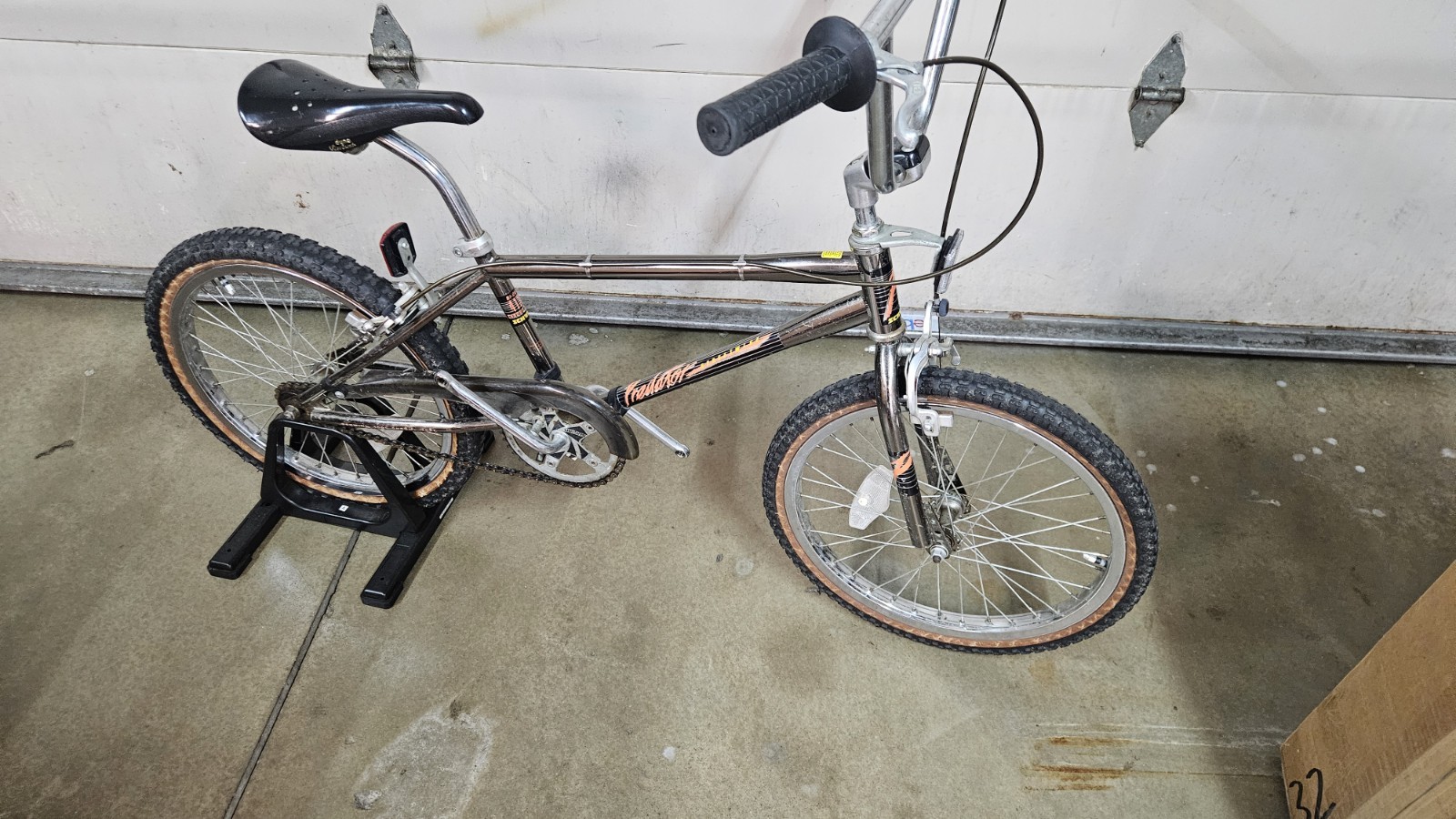 Vintage 1986 Schwinn Predator 1/4 Flash Original Bmx Bicycle Streetwise Mk Offer Vintage 1986 Schwinn Predator 1/4 Flash Original Bmx Bicycle Streetwise Mk Offer