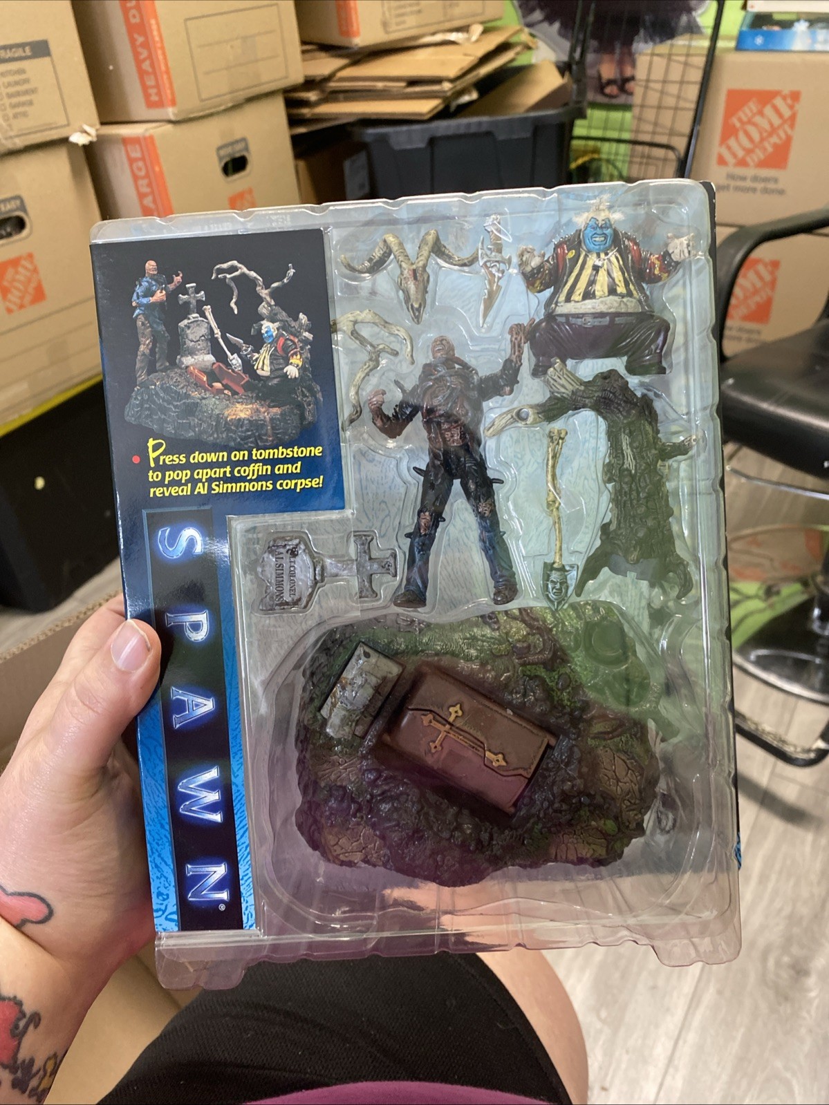 Vintage 1997 McFarlane Toys Spawn The Movie Graveyard Playset Mini Action Figure Vintage 1997 McFarlane Toys Spawn The Movie Graveyard Playset Mini Action Figure