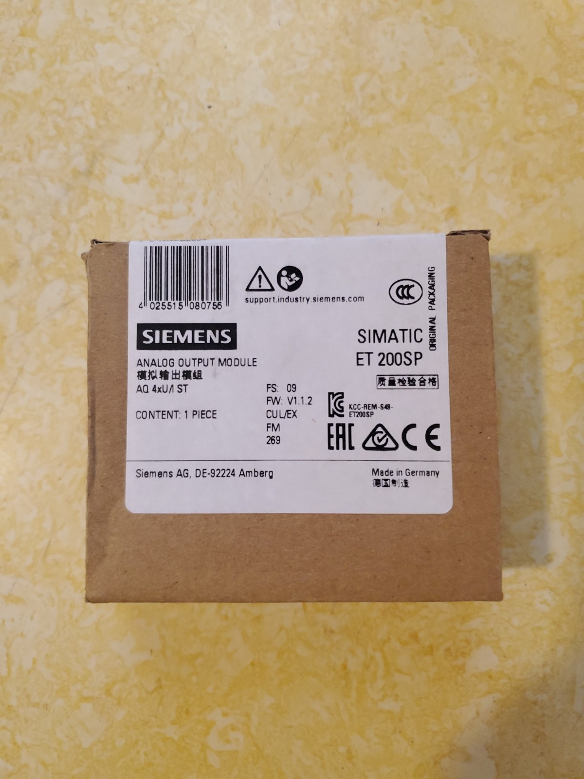 Siemens 6ES7 135-6HD00-0BA1 Simatic ET 200SP Analog Input New in box Siemens 6ES7 135-6HD00-0BA1 Simatic ET 200SP Analog Input New in box