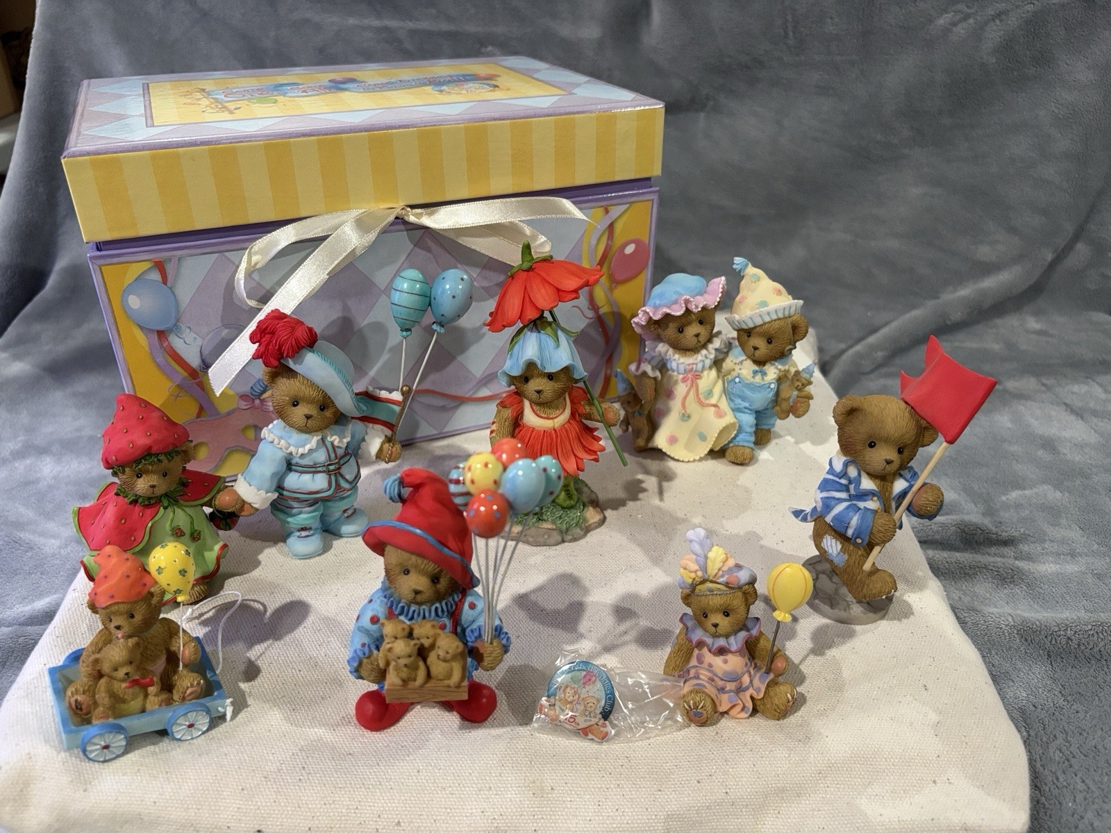 Cherished Teddies Club 2009 Lot Donavon Bill Linda Clyde Jean Hubert Viola Cherished Teddies Club 2009 Lot Donavon Bill Linda Clyde Jean Hubert Viola