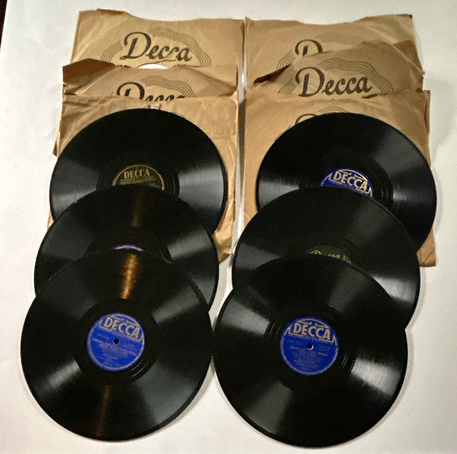 6 Decca Bing Crosby 78 RPM 78s Singles Lot With Paper Sleeves 6 Decca Bing Crosby 78 RPM 78s Singles Lot With Paper Sleeves