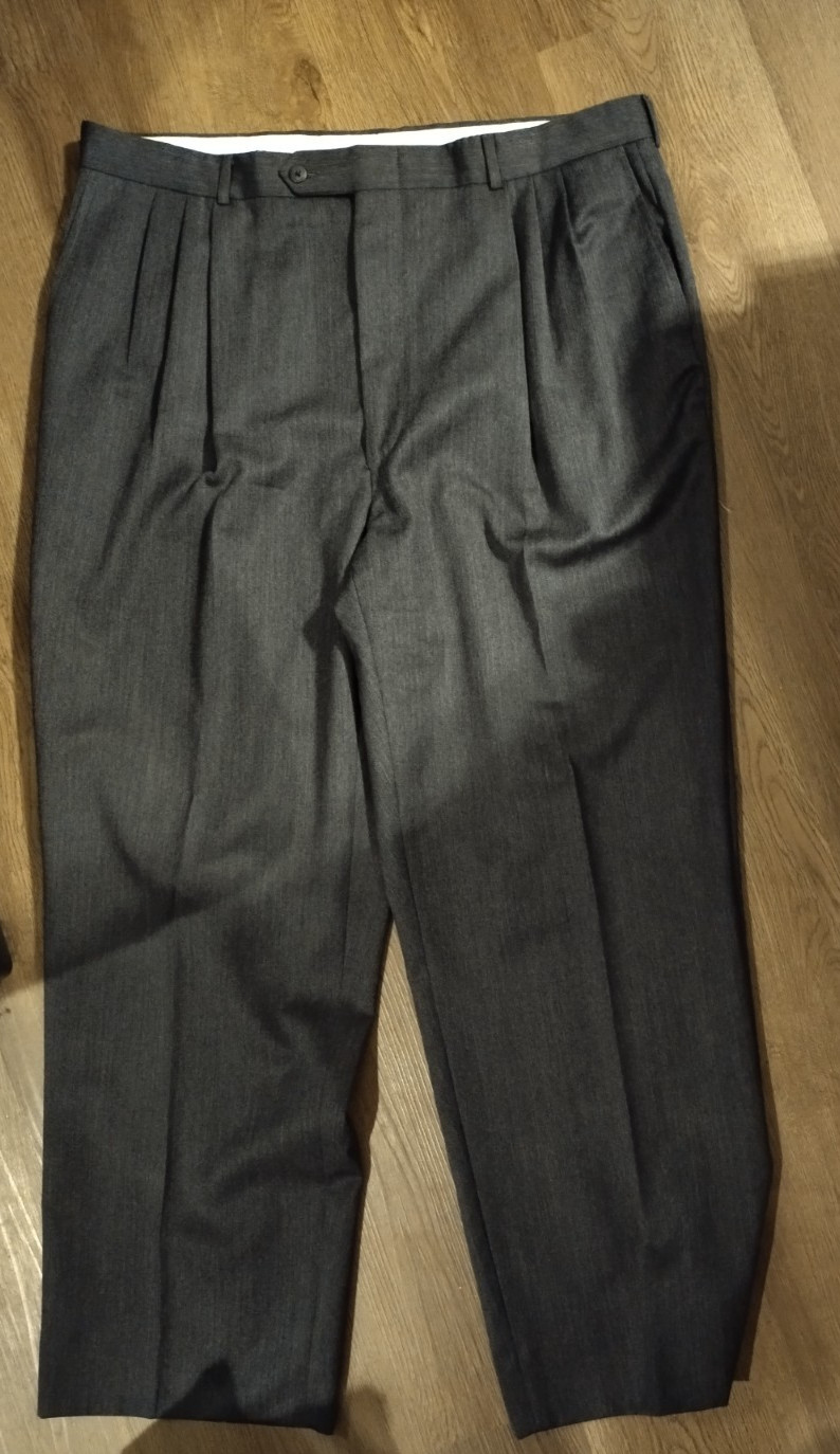 Vintage Berle Men Dress Pants Wool Trousers Made In USA Pleated Luxury Slacks