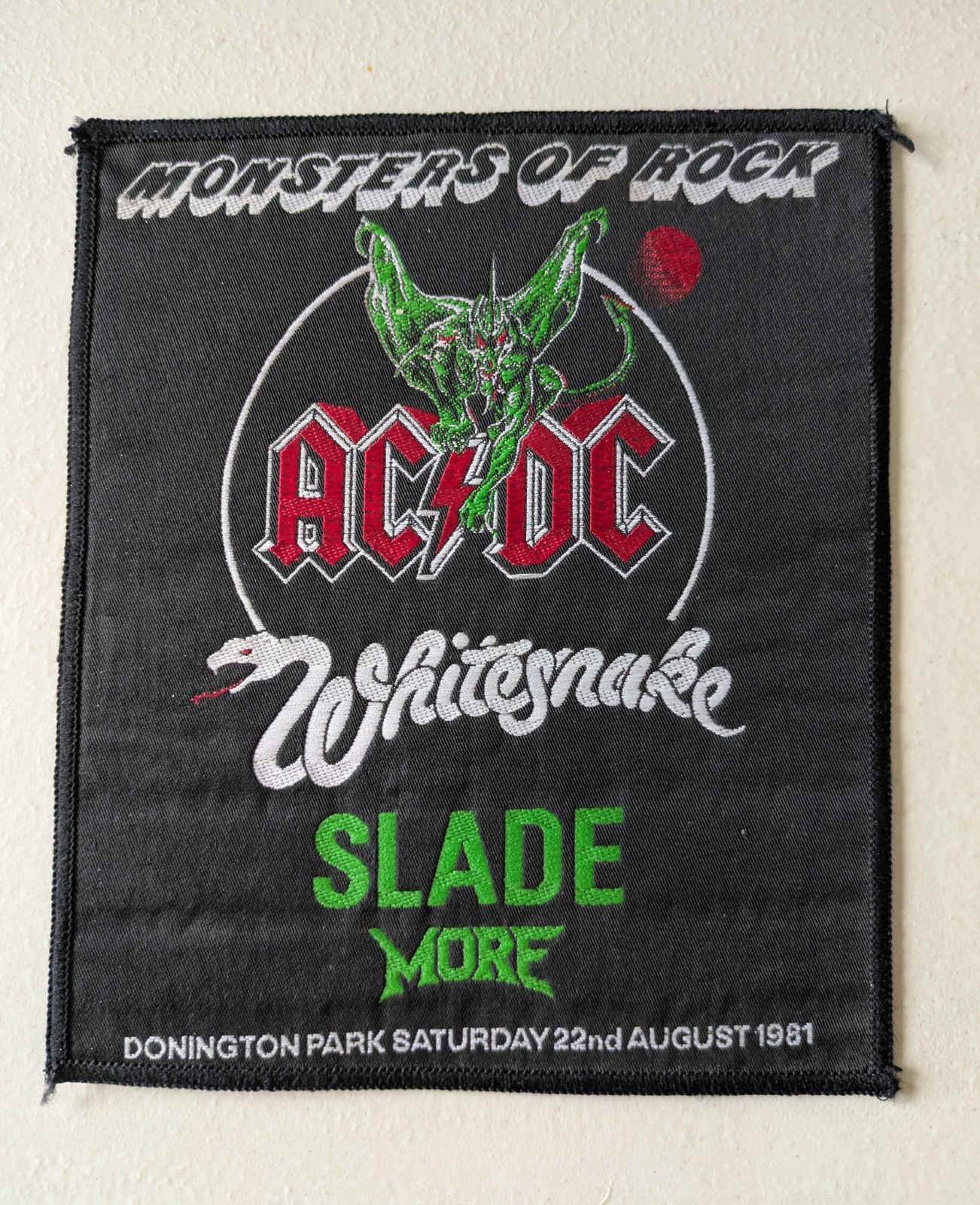 RARE VINTAGE 1981 AC/DC WHITESNAKE SLADE DONINGTON PARK MONSTERS of ROCK PATCH