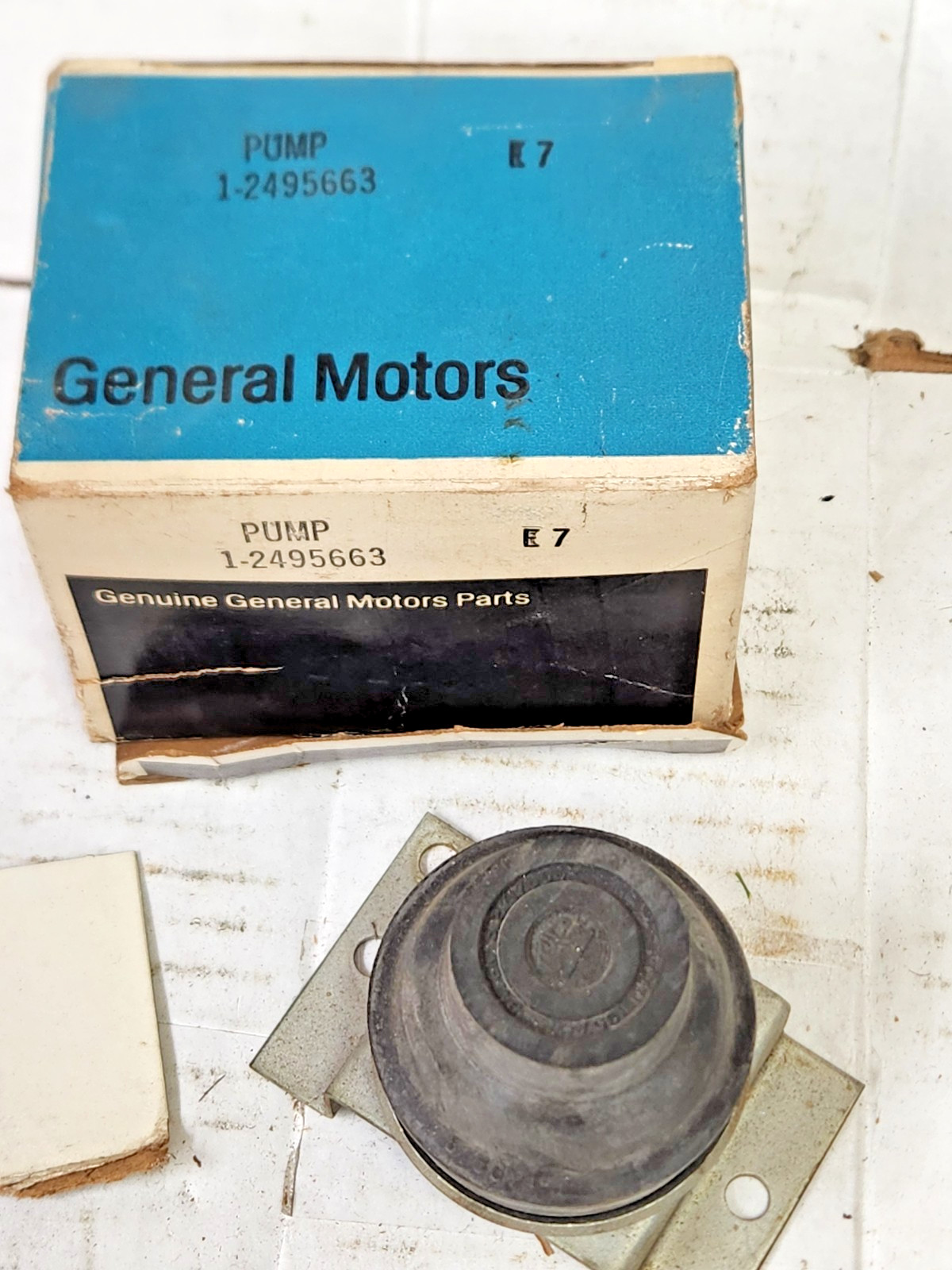 NOS Vintage GM Foot Pump 2495663