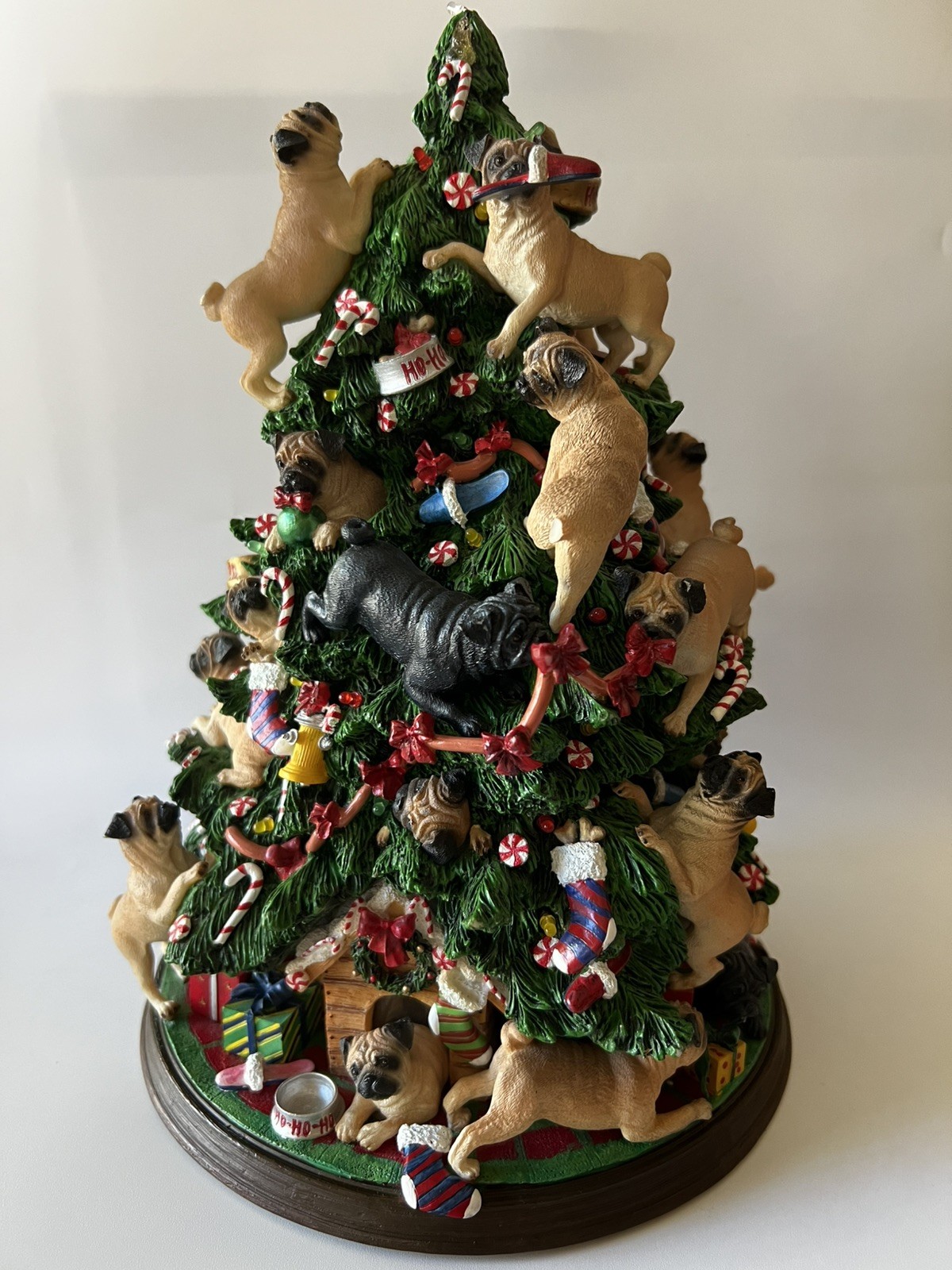 RARE Vintage Danbury Mint Pug Lighted Christmas Tree Sculpture Tested No Star