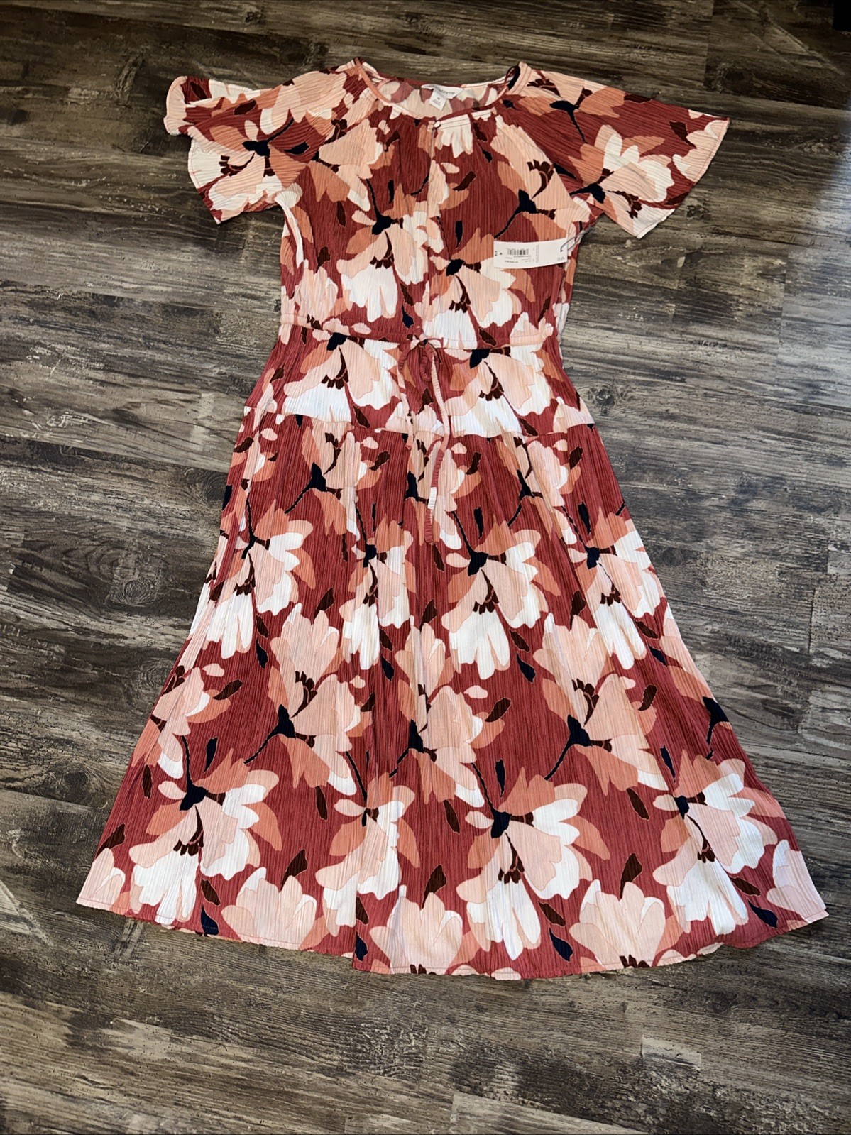 Liz Clairborne Dress Medium Pleated Dusty Cedar Floral Tie Front NWT Liz Clairborne Dress Medium Pleated Dusty Cedar Floral Tie Front NWT