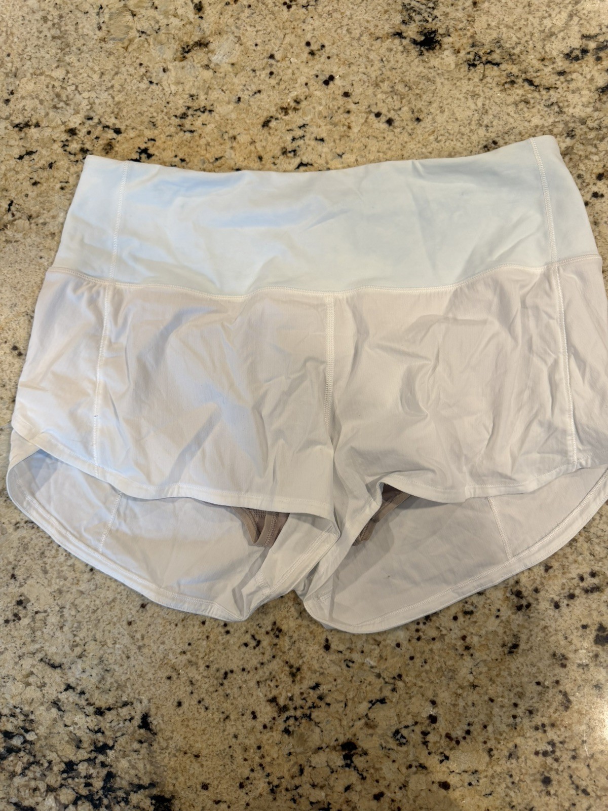 Lululemon Speed Up Women’s white and lt blue Running Shorts 2.5\ Lululemon Speed Up Women’s white and lt blue Running Shorts 2.5\