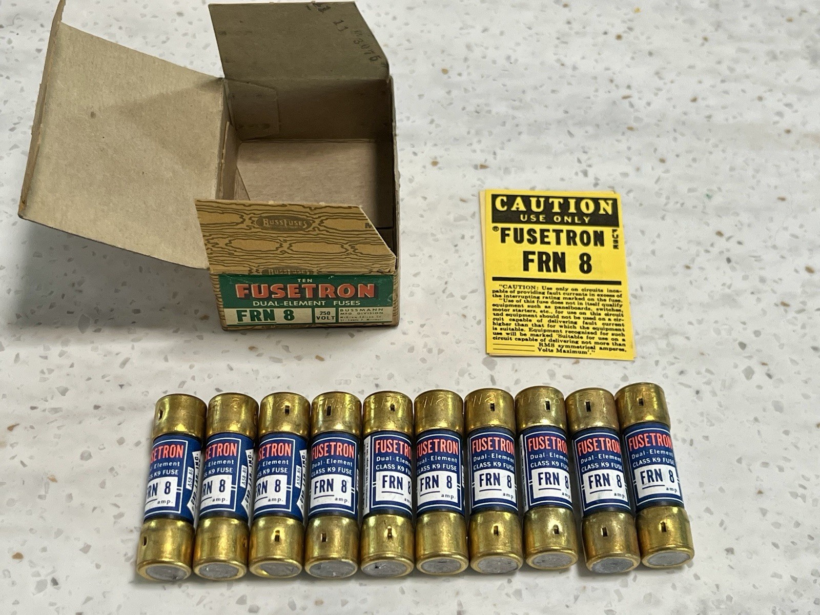 NOS Box of 10 Vintage Bussmann Fusetron FRN 8 Fuses 8 Amp 250V Dual-Element