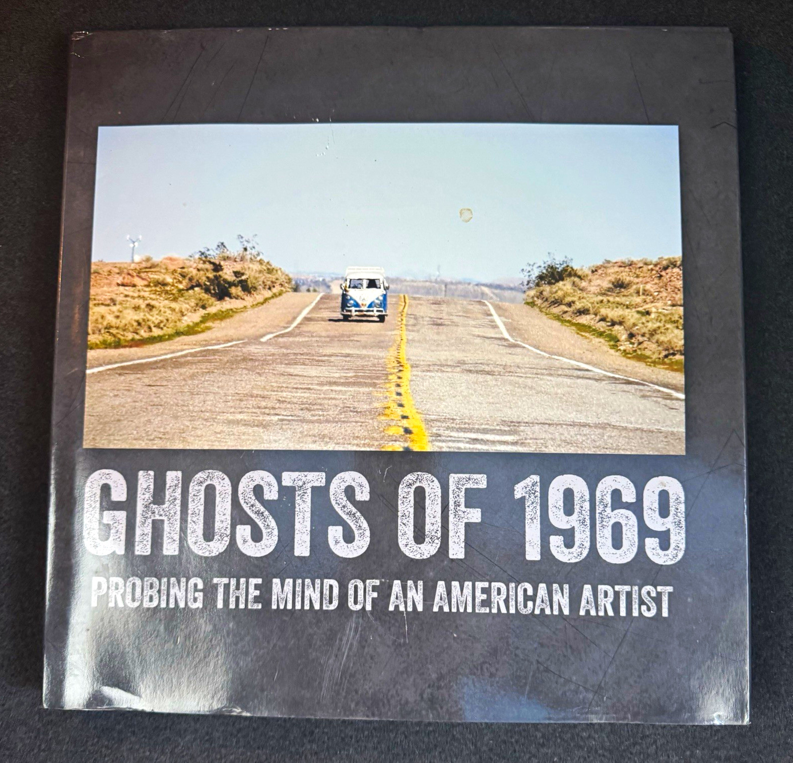 Mike Mcneilly Ghosts of 1969: Probing the Mind of an American Artist HC Mike Mcneilly Ghosts of 1969: Probing the Mind of an American Artist HC