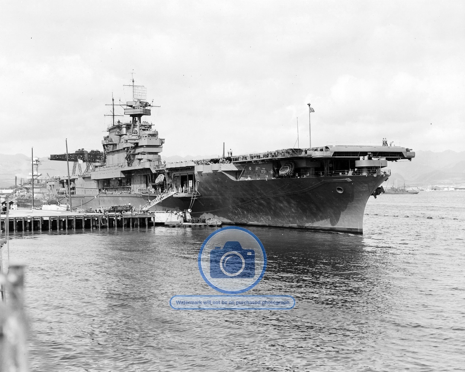 USS ENTERPRISE CV-6 AIRCRAFT CARRIER PEARL HARBOR 1942 8X10 PHOTO