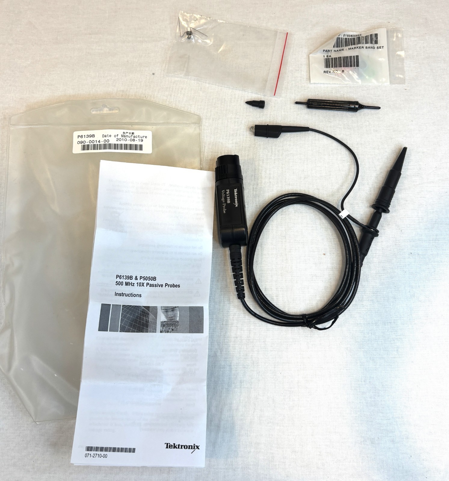 NEW Tektronix P6139B 500 MHz Passive Probe with Accessories NEW Tektronix P6139B 500 MHz Passive Probe with Accessories