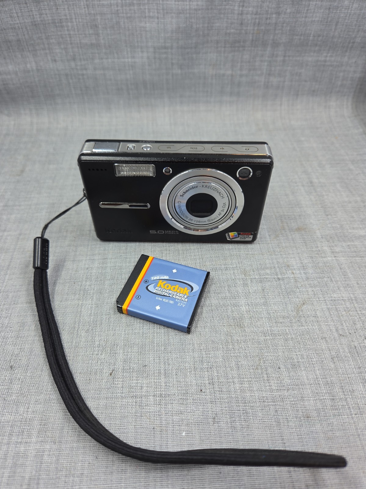 Kodak EasyShare V550 5.0 MP Digital Camera Tested Working No Charger 