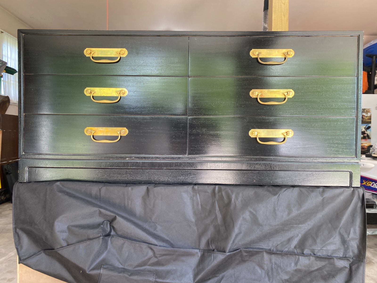 Henredon Dresser set ( 2 Six Drawer & 1 Three Drawer )