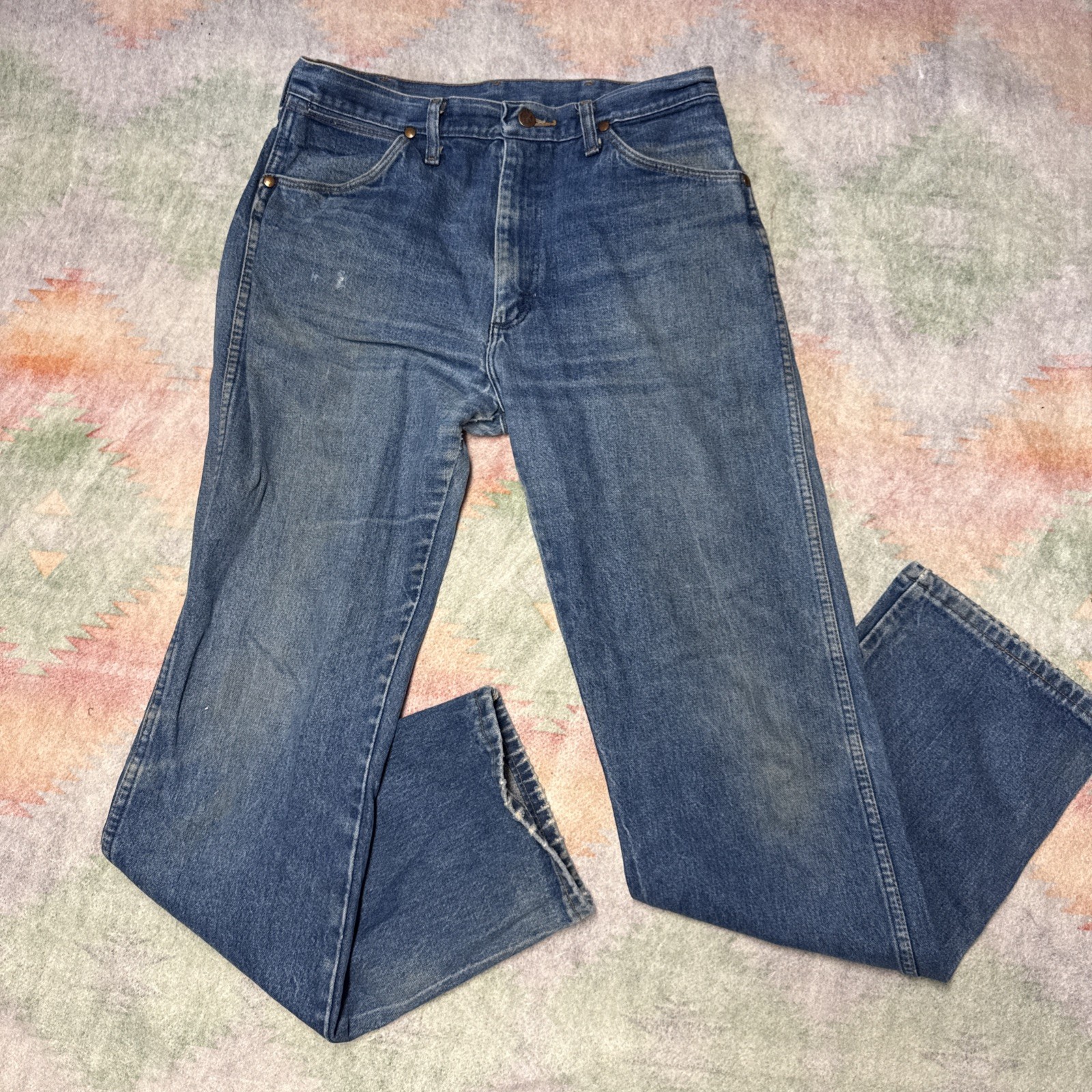 Vintage 70s/80s Wrangler 13MWZ Jeans Made in USA Size 34x34 Distressed