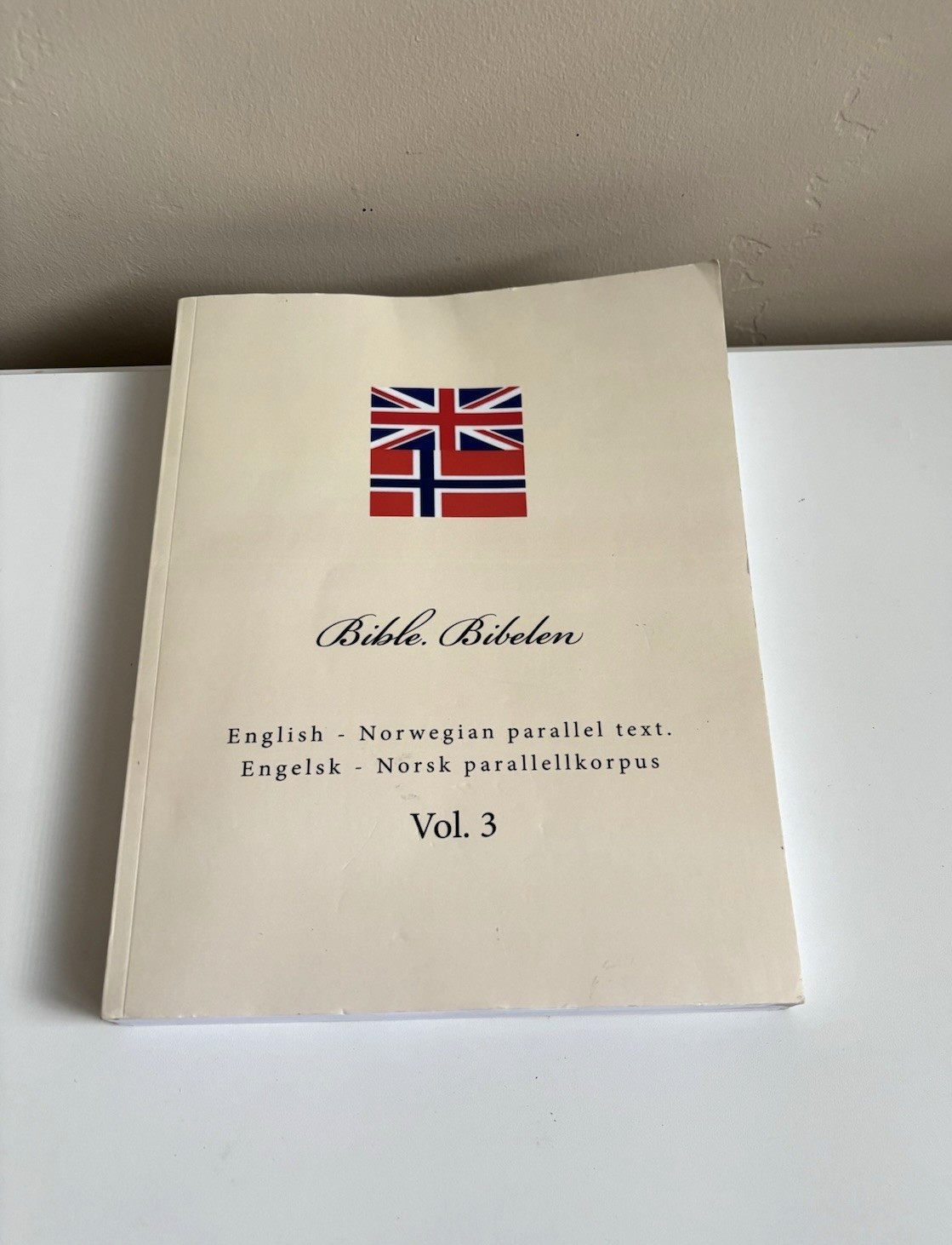 Bible. Bibelen: English - Norwegian Parallel Text. Engelsk - Norsk by Kushnir Bible. Bibelen: English - Norwegian Parallel Text. Engelsk - Norsk by Kushnir