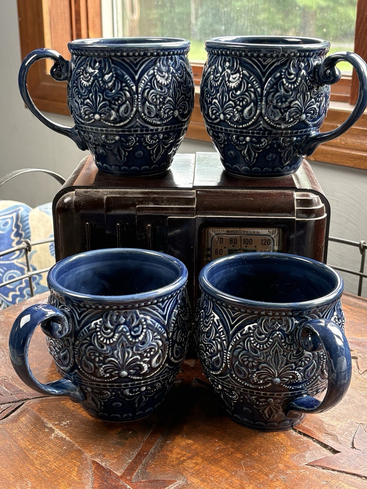 Pier 1 Chateau Clair Scalloped Blue Hand-Painted Stoneware Coffee Mug 16oz Set 4 Pier 1 Chateau Clair Scalloped Blue Hand-Painted Stoneware Coffee Mug 16oz Set 4
