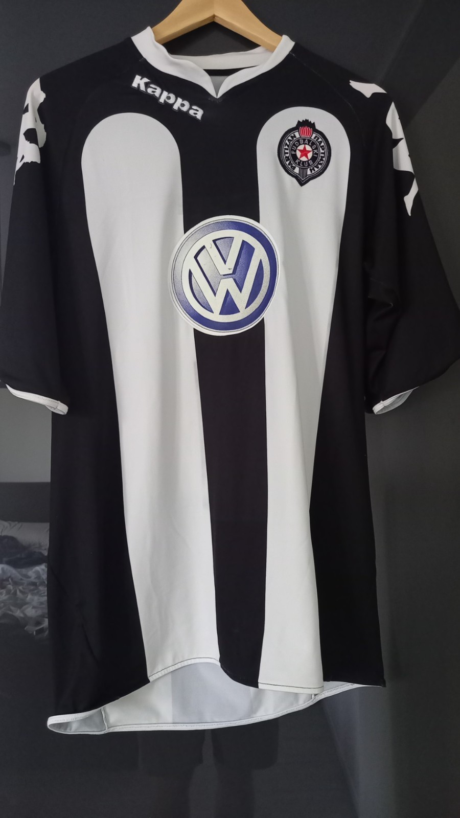 FK Partizan match worn jersey season 2008 / 2009 rare. player #18 Lazic FK Partizan match worn jersey season 2008 / 2009 rare. player #18 Lazic
