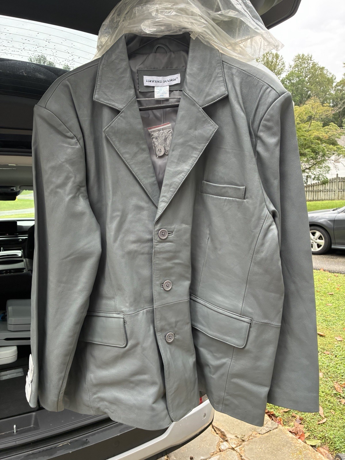 NWT Vintage Irvine Park Gray Genuine Leather Blazer Size 50R